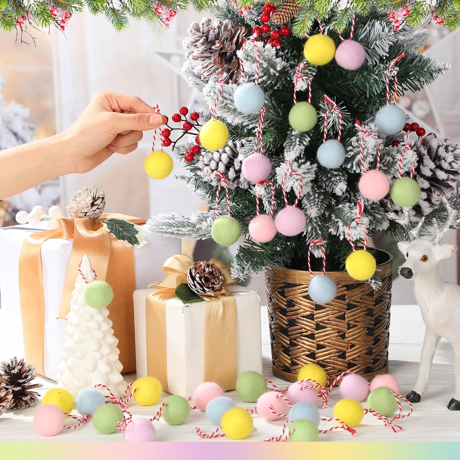 Jenaai 50 Pcs Christmas Pastel Felt Balls Ornaments 1.18 Inch Christmas Tree Hanging Wool Felt Ball Mixed Color Pompom Decorations for Xmas Tree Festival Party Supplies