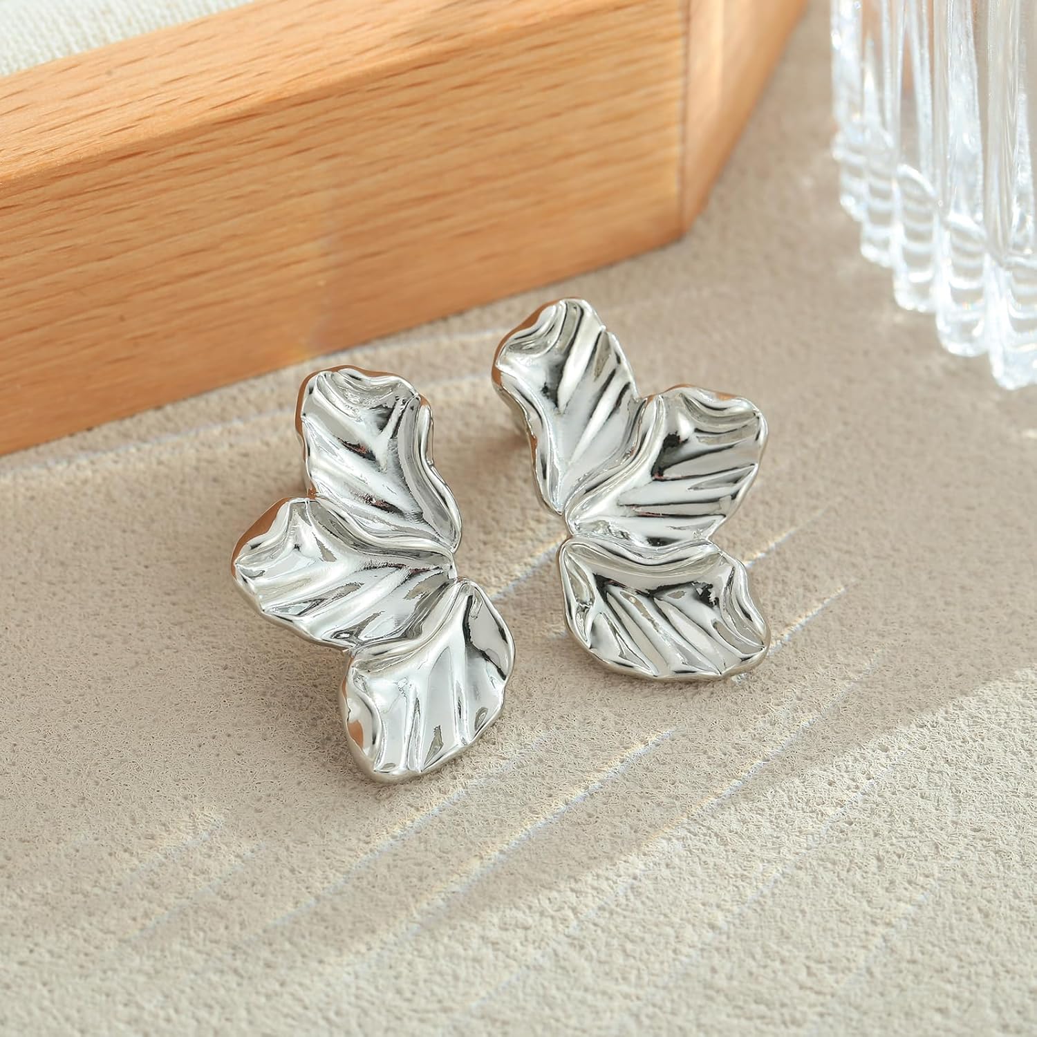 Chunky Gold Statement Earrings For Women Gold Plated Sectored Flower Leaf Shell Angel Wing Earrings Trendy Boho Jewelry For Women Large Stud Earrings Hypoallergenic Earrings - Image 4