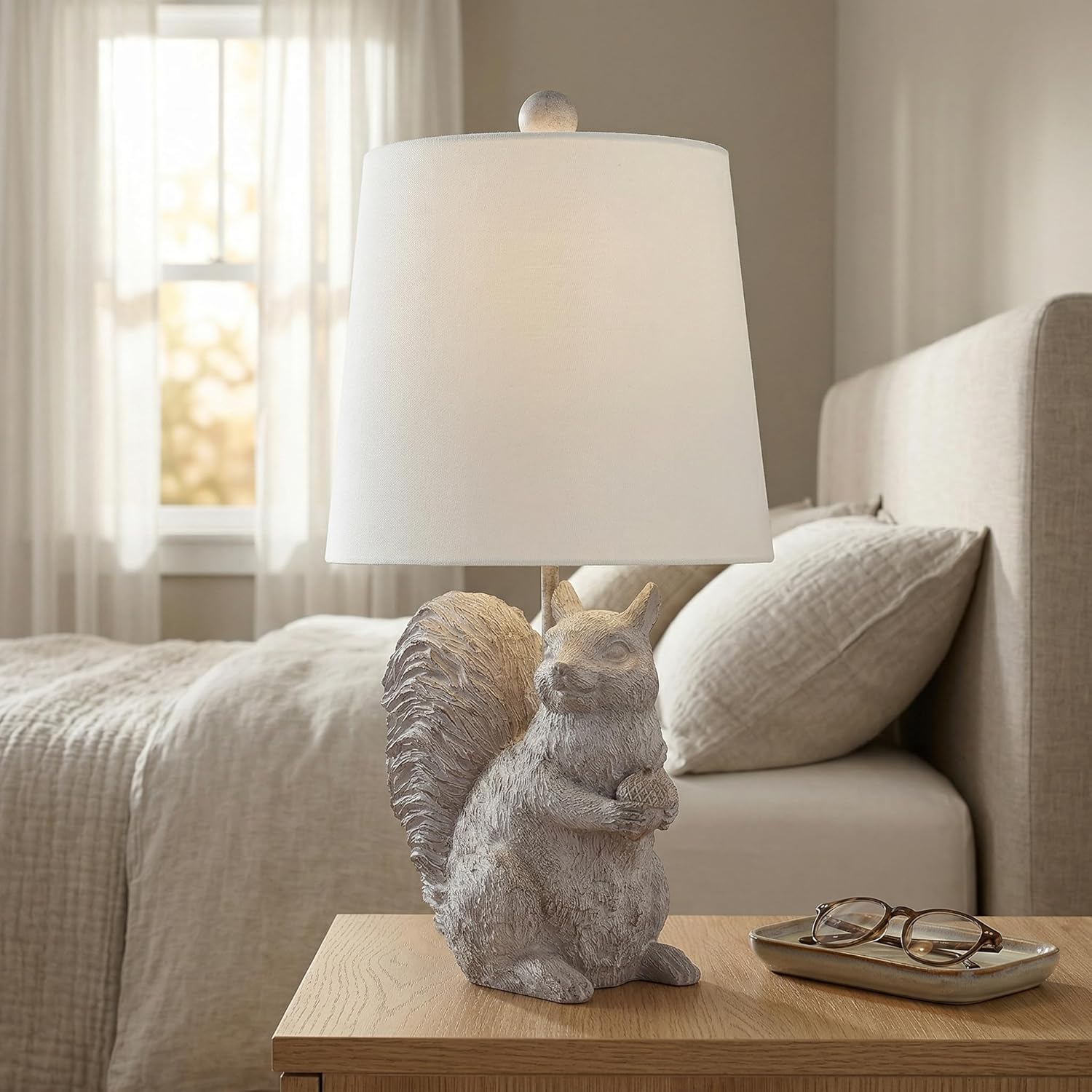 Crestview Collection Squirrel Lamp - 19" Forest Woodland Animal Sculpture Table Lamp with Pre-Assembled Shade, Unique Modern Rustic Farmhouse Art Decor, Thoughtful Nature Lovers' Gifts (White)