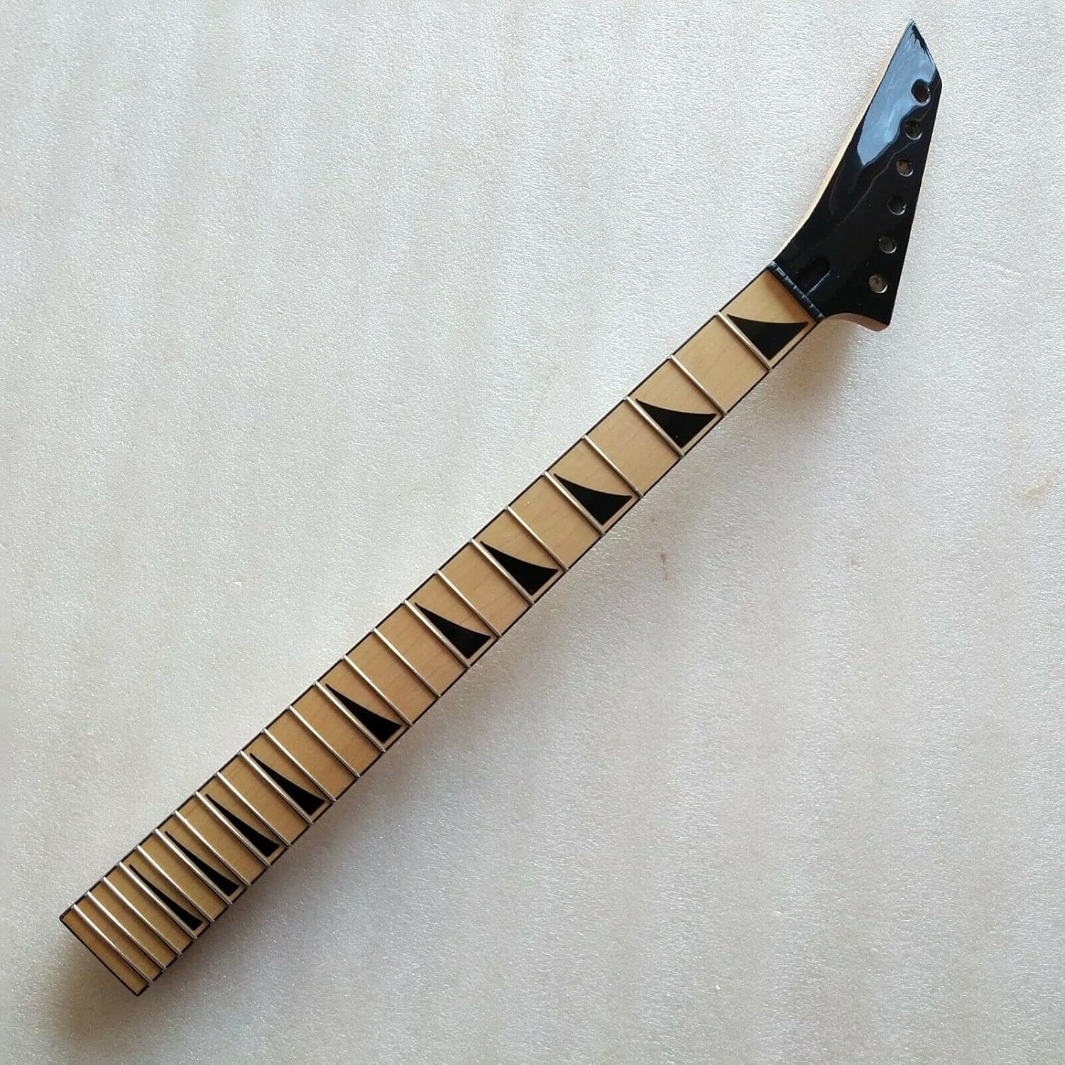 YAFEN Reverse Head Guitar neck Maple Fingerboard 24 fret 25.5inch Jackson Style Gloss