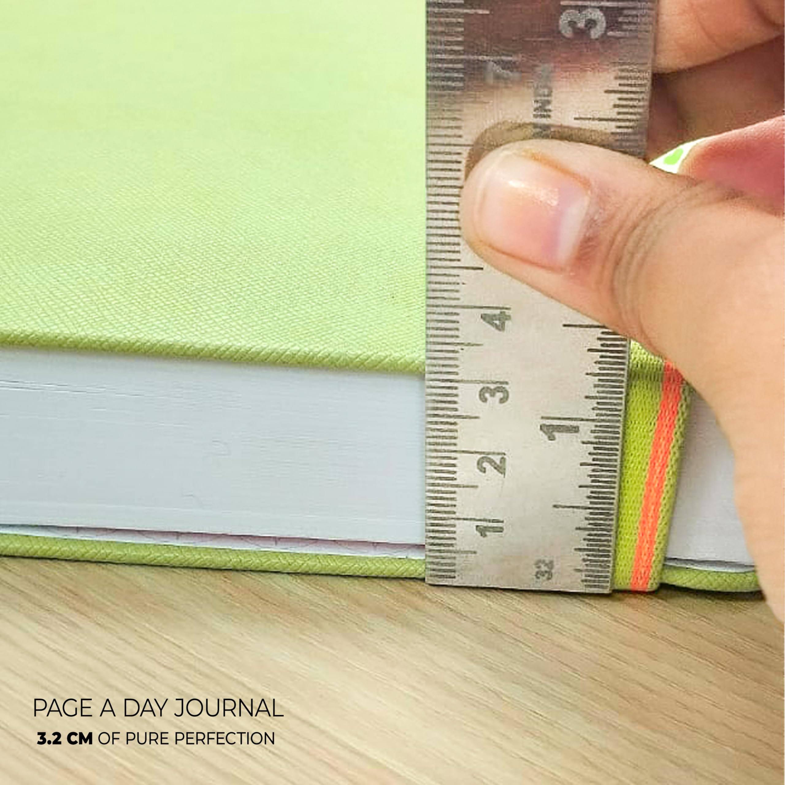 NEORAH —B5 DOTTED | 365 pagine numerate - 110 g/m² | Diario di tutti i giorni (25 x 17,5 cm) - Taccuino con copertina rigida a punti | Tasca posteriore | 3 segnalibri in seta - Completamente