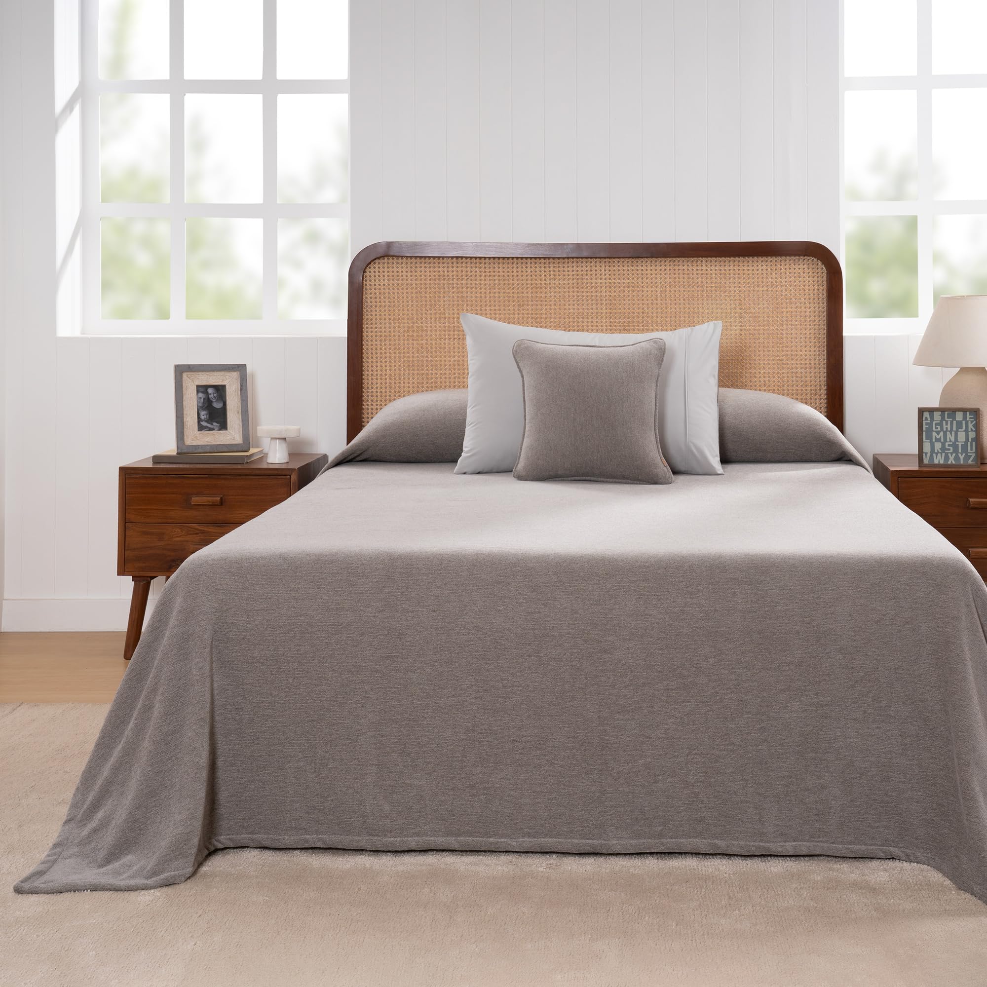 maspar Double Bed Cotton Solid 310 GSM Bed Cover – Can Be Used as a Blanket & Bed Throw-picture-13