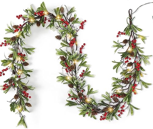 Miniatura 7 de Guirnalda de Navidad preiluminada de 6 pies con bayas blancas y olivo, guirnaldas de muérdago que funcionan con pilas para días festivos con