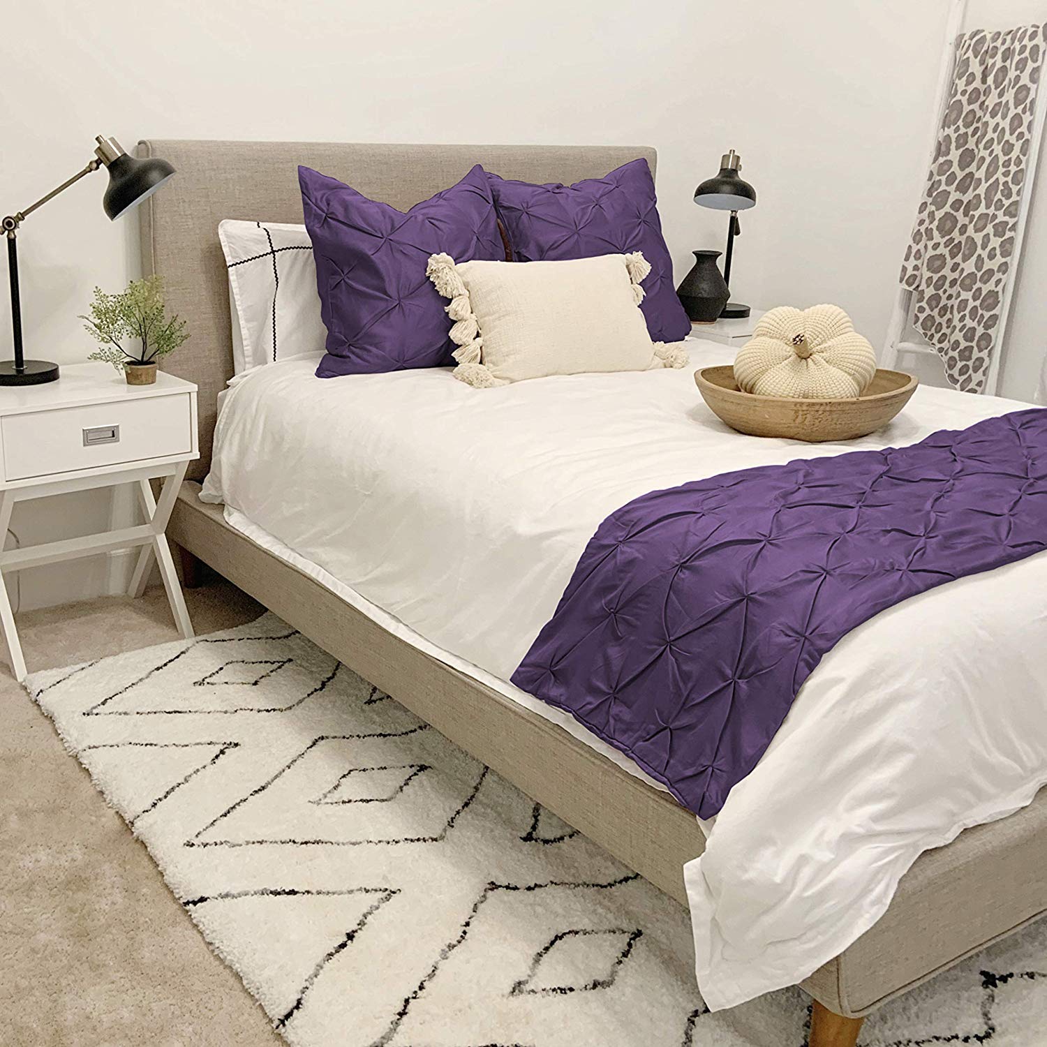 KBC Linen King Size Purple 5 Piece Pinch Pleated Bed Runner Set, 100% Cotton 800 Thread Count, 1 Bed Runner, 4 Pillow Shams