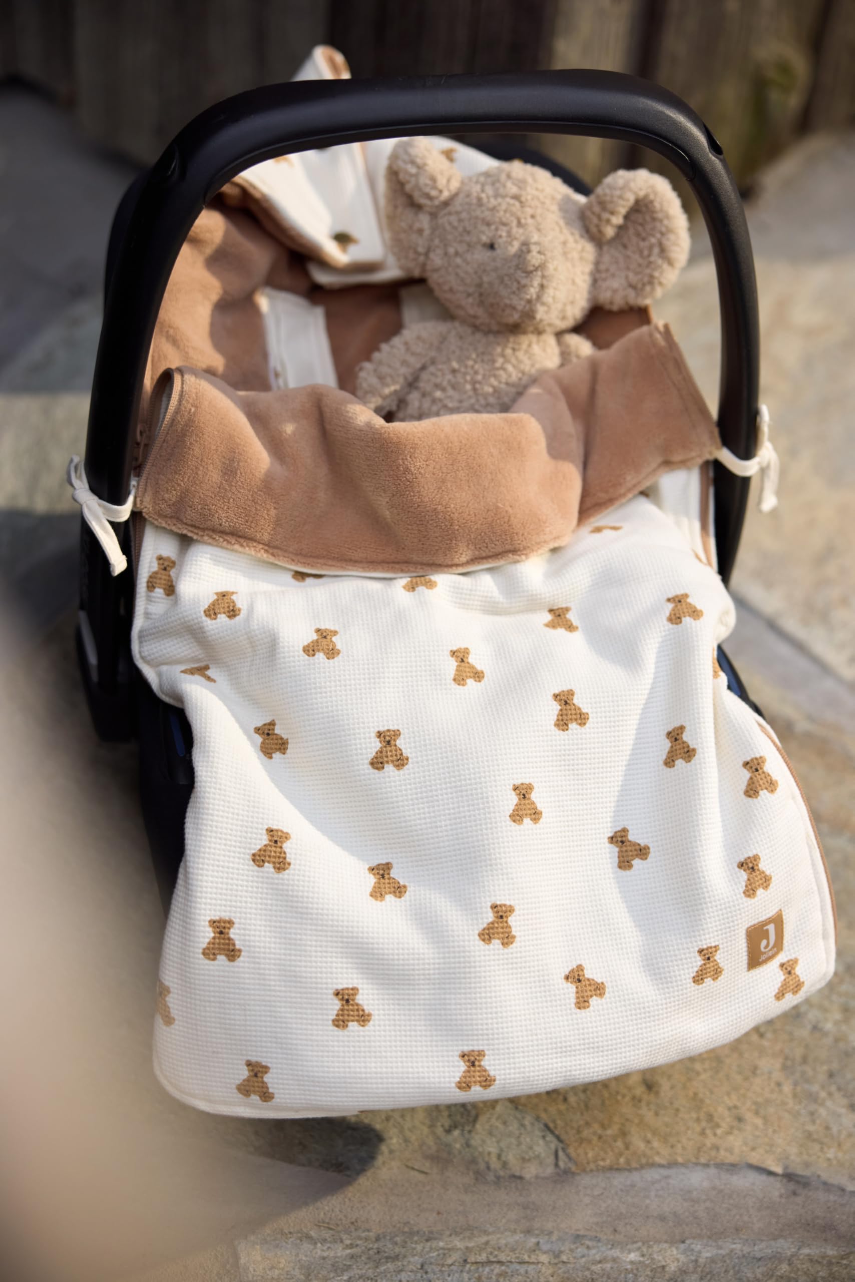 Jollein Saco Saco de pies - Mini Teddy Bear – Para sillas de coche del Grupo 0+ y cochecitos – Para arneses de 3 y 5 puntos – Forro polar – Algodón con estampado de osito – Certificado OEKO-TEX