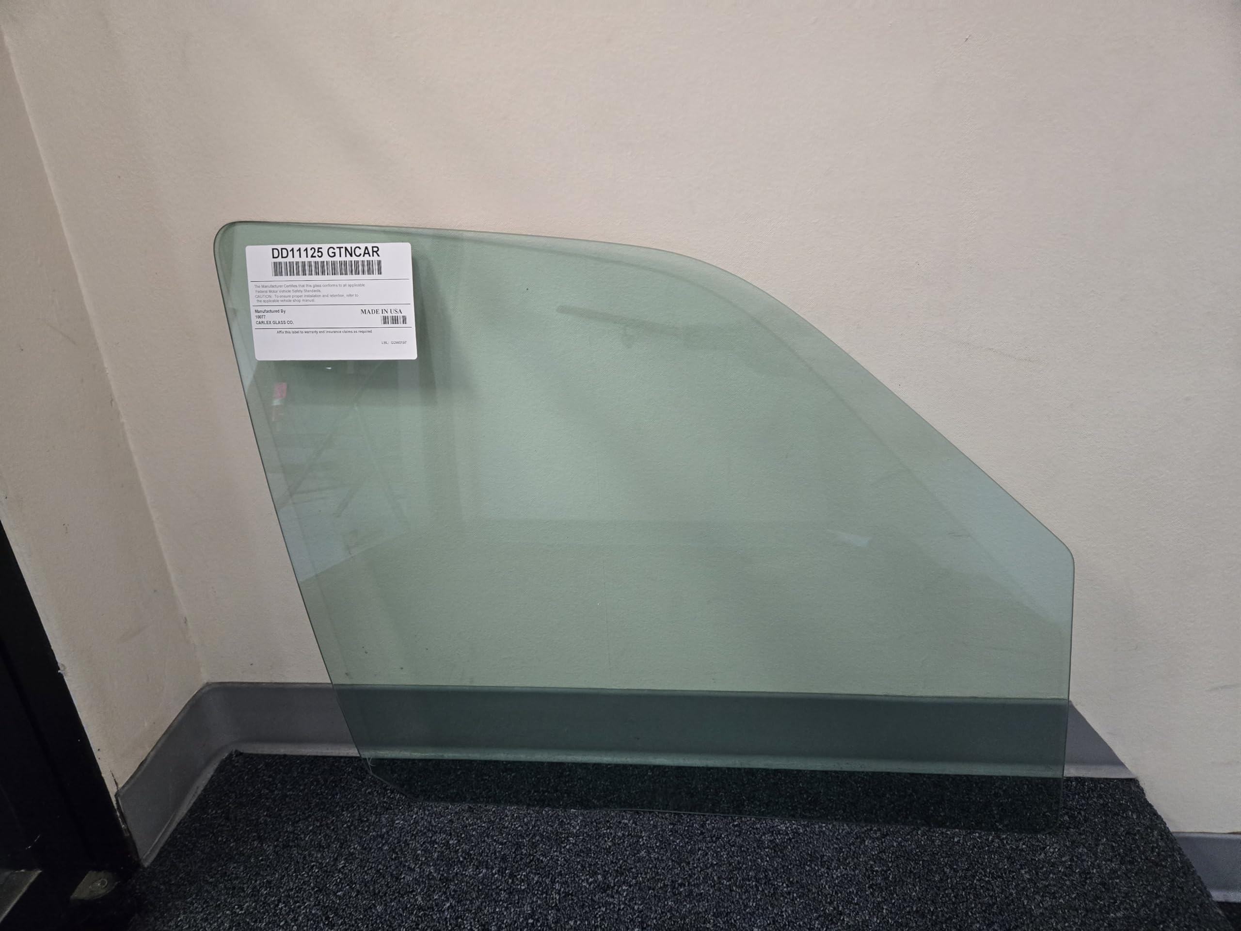 Passenger Side Right Front Door Window Glass Compatible With Ford Expedition & Lincoln Navigator 2007-2017 Models