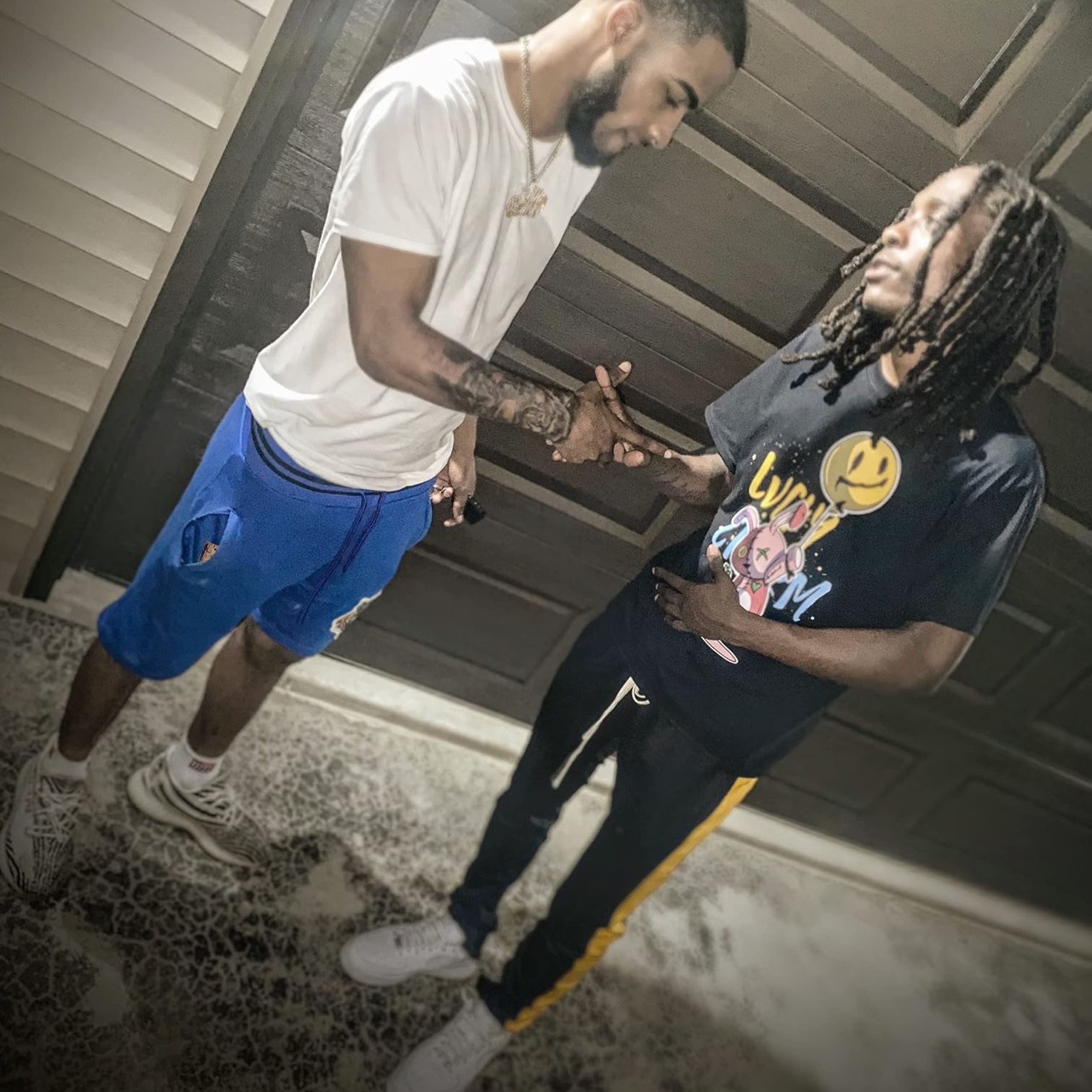 Island Wave [Explicit]