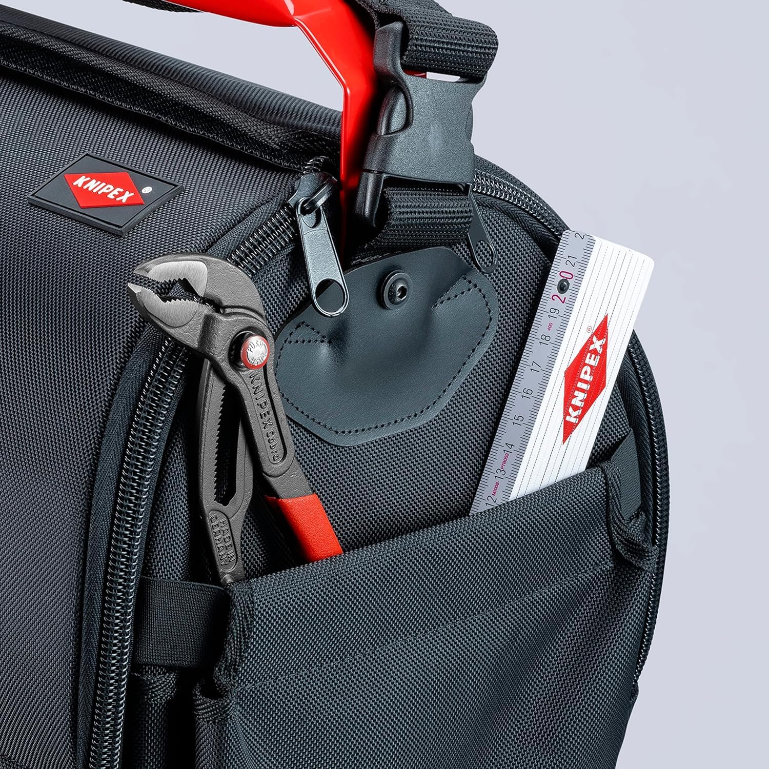 KNIPEX Walizka narzędziowa "LightPack" bez wyposażenia 300 mm, 00 21 08 LE
