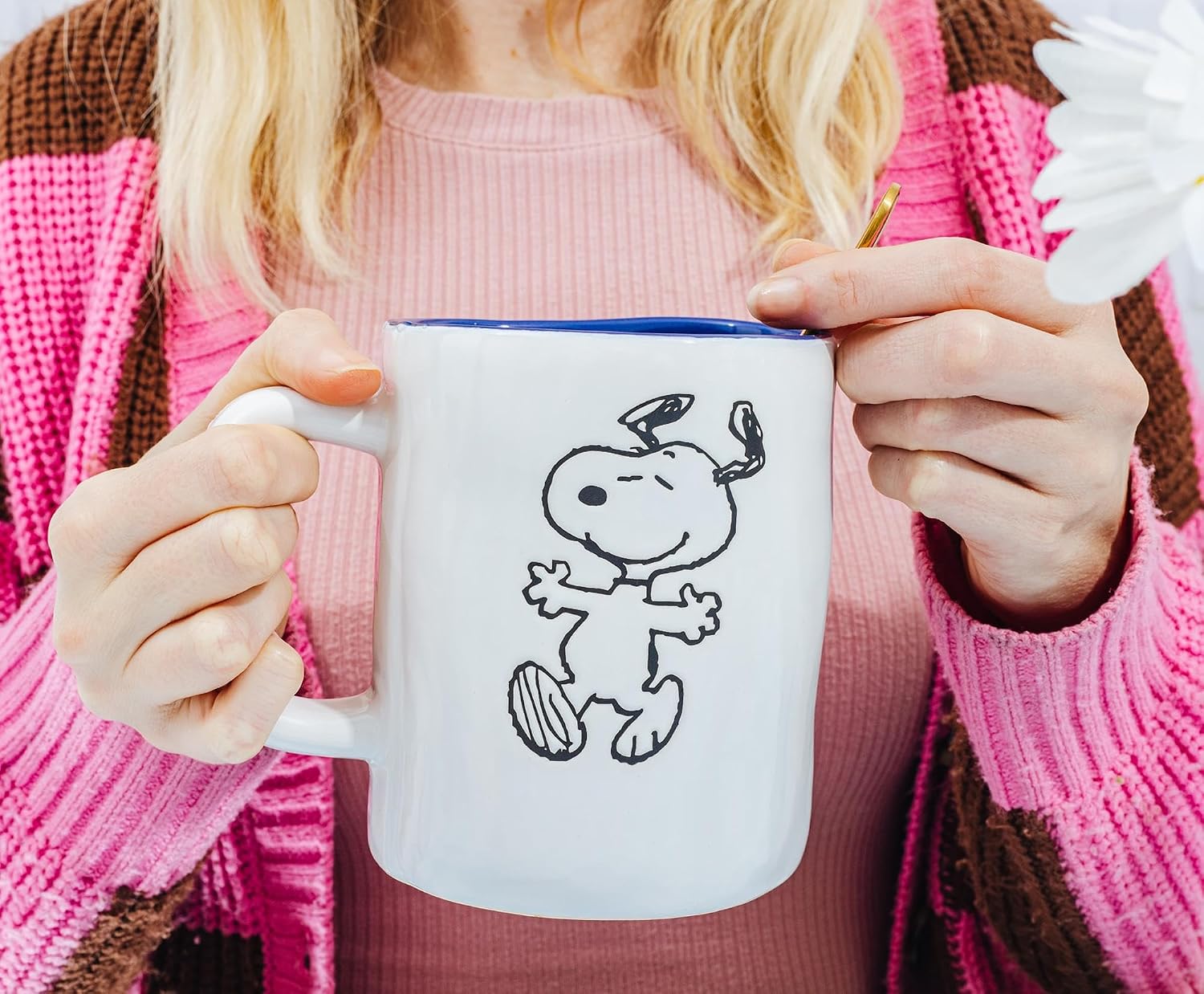 Peanuts Snoopy Ceramic Pottery Ceramic Mug | Large Coffee Cup For Tea, Cocoa, Beverages | Holds 25 Ounces