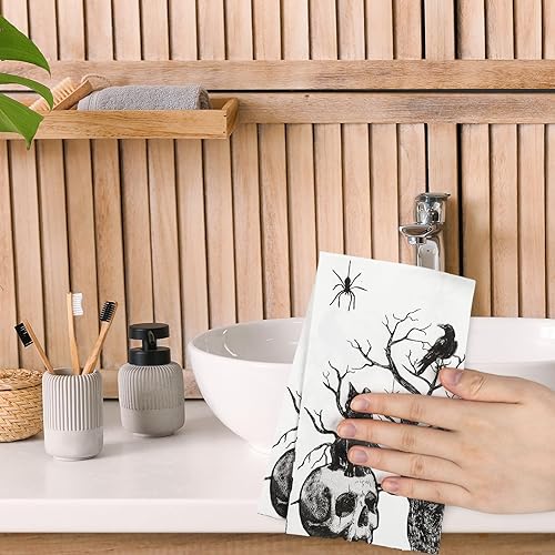 Miniatura 7 de AnyDesign - 80 servilletas de papel para invitados de Halloween, diseño de calavera blanca y negra, servilleta desechable, toalla decorativa de