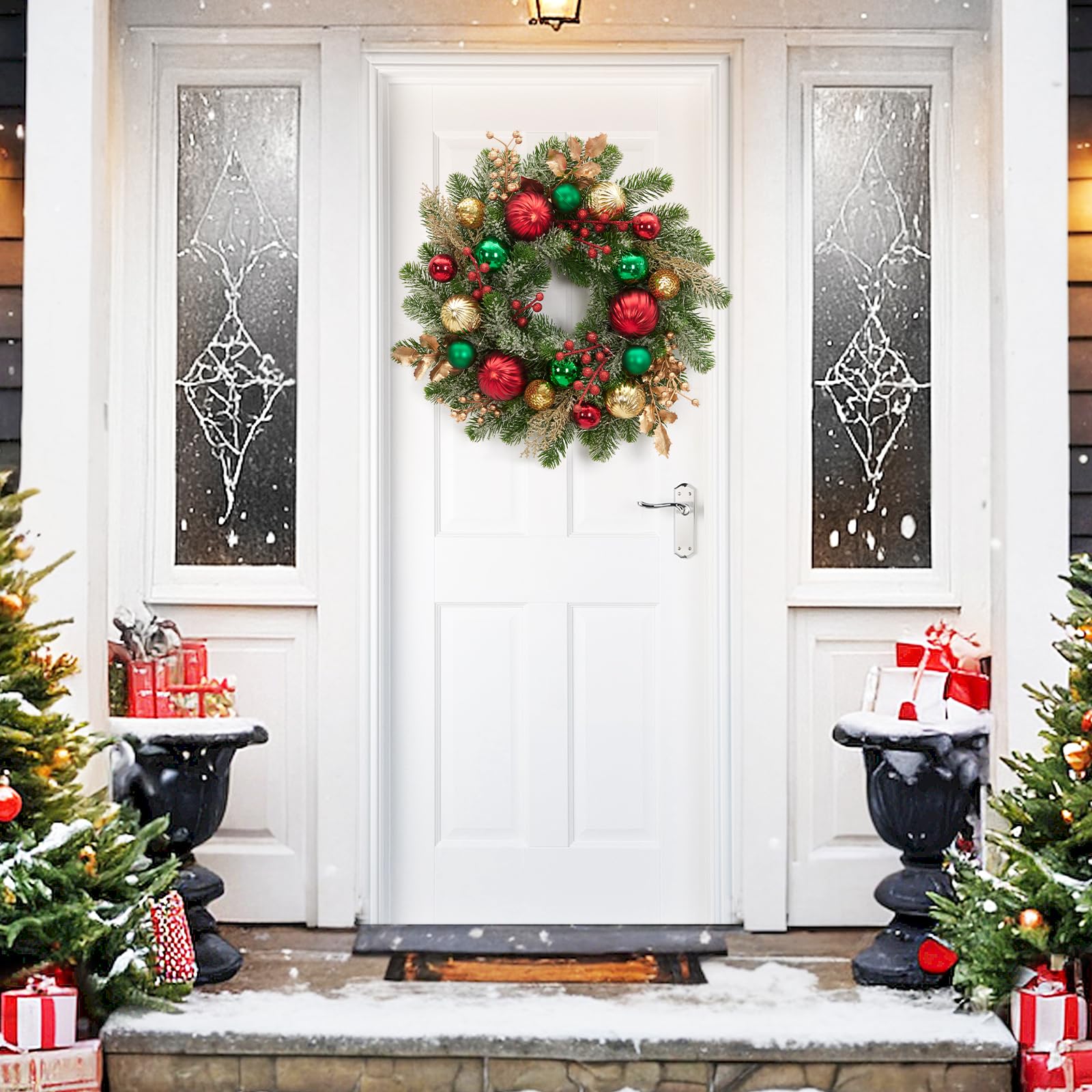 Couronne de Noël de 40,6 cm pour porte d'entrée, couronne de Noël lumineuse avec 30 lumières LED, minuteur, boules de Noël rouges, vertes, dorées, à piles, couronne d'hiver floquée pour