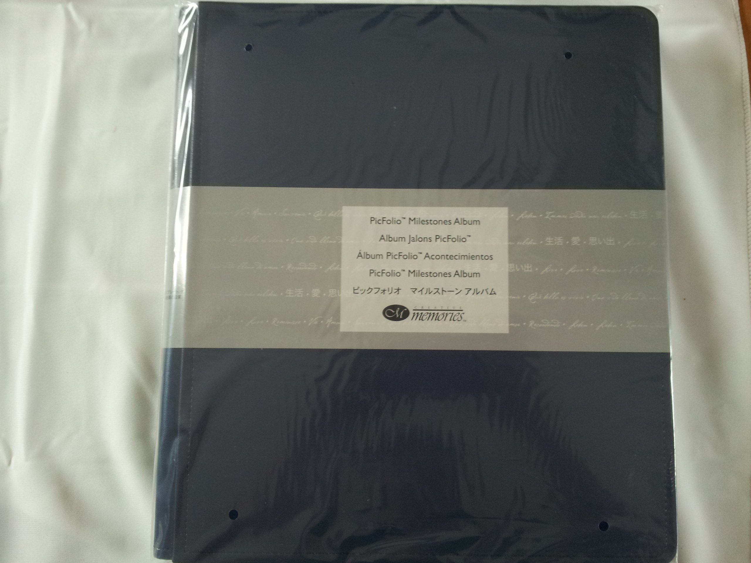 Amazon.com: Creative Memories Picfolio Milestones Album-navy