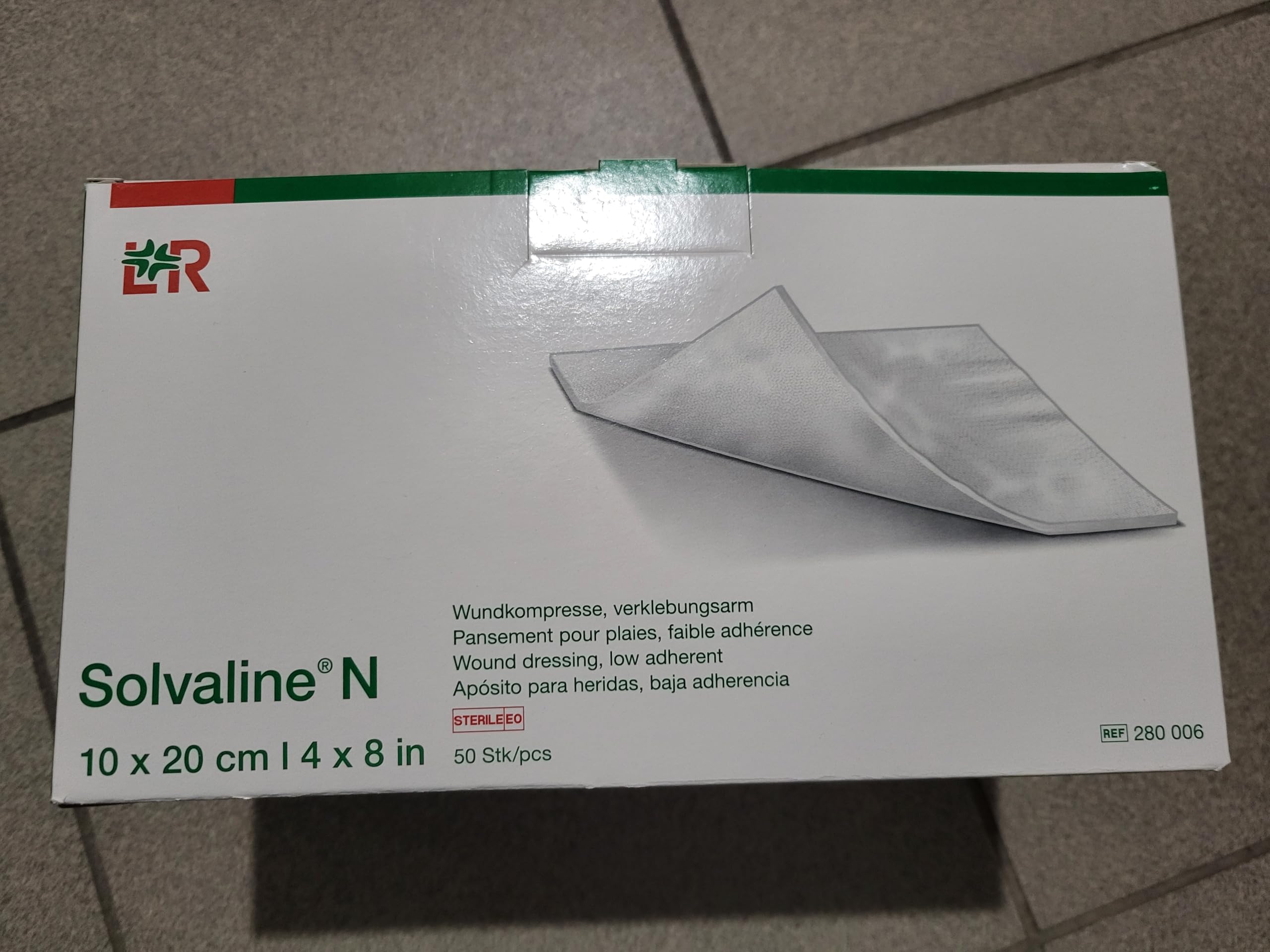 Solvaline N compresse per ferite non sterili, 50 pezzi, 10 x 20 cm