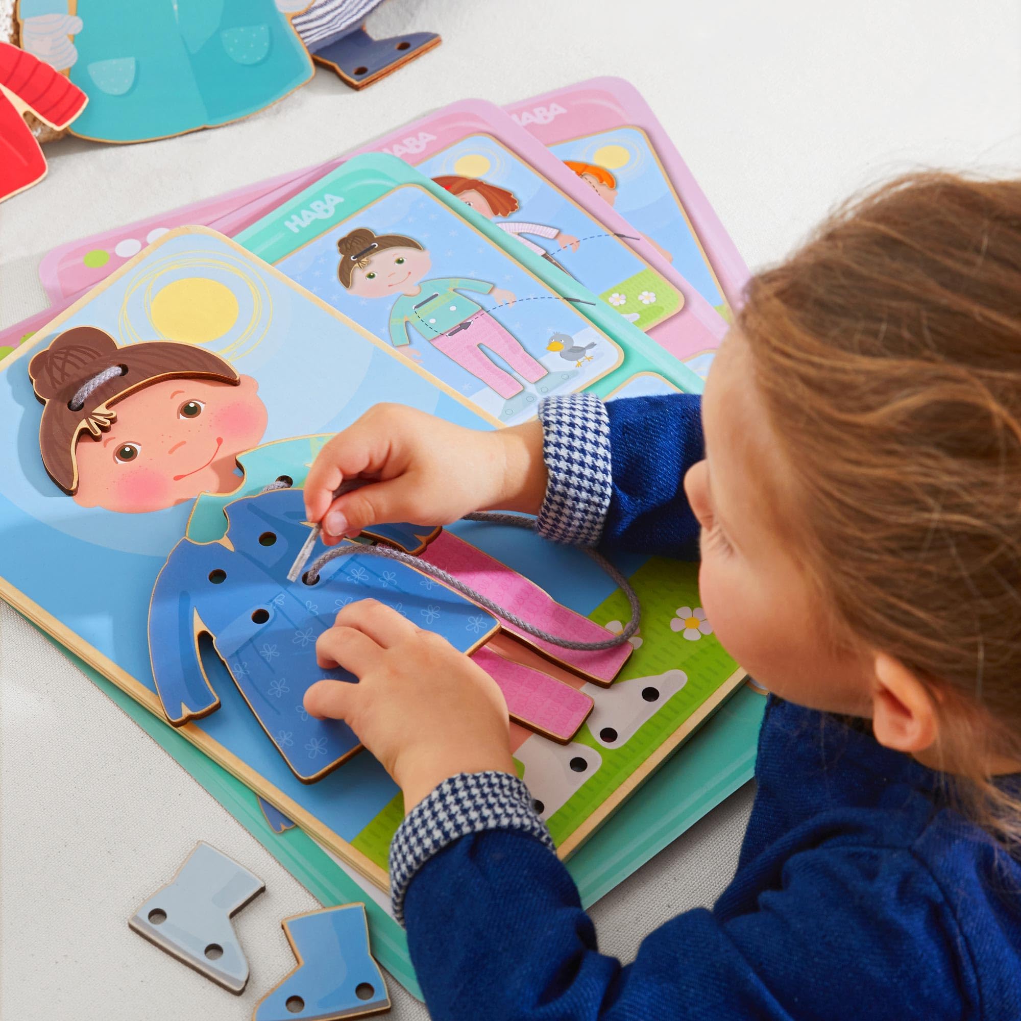 HABA Fädelspiel Anziehspaß (Kinderspiel)