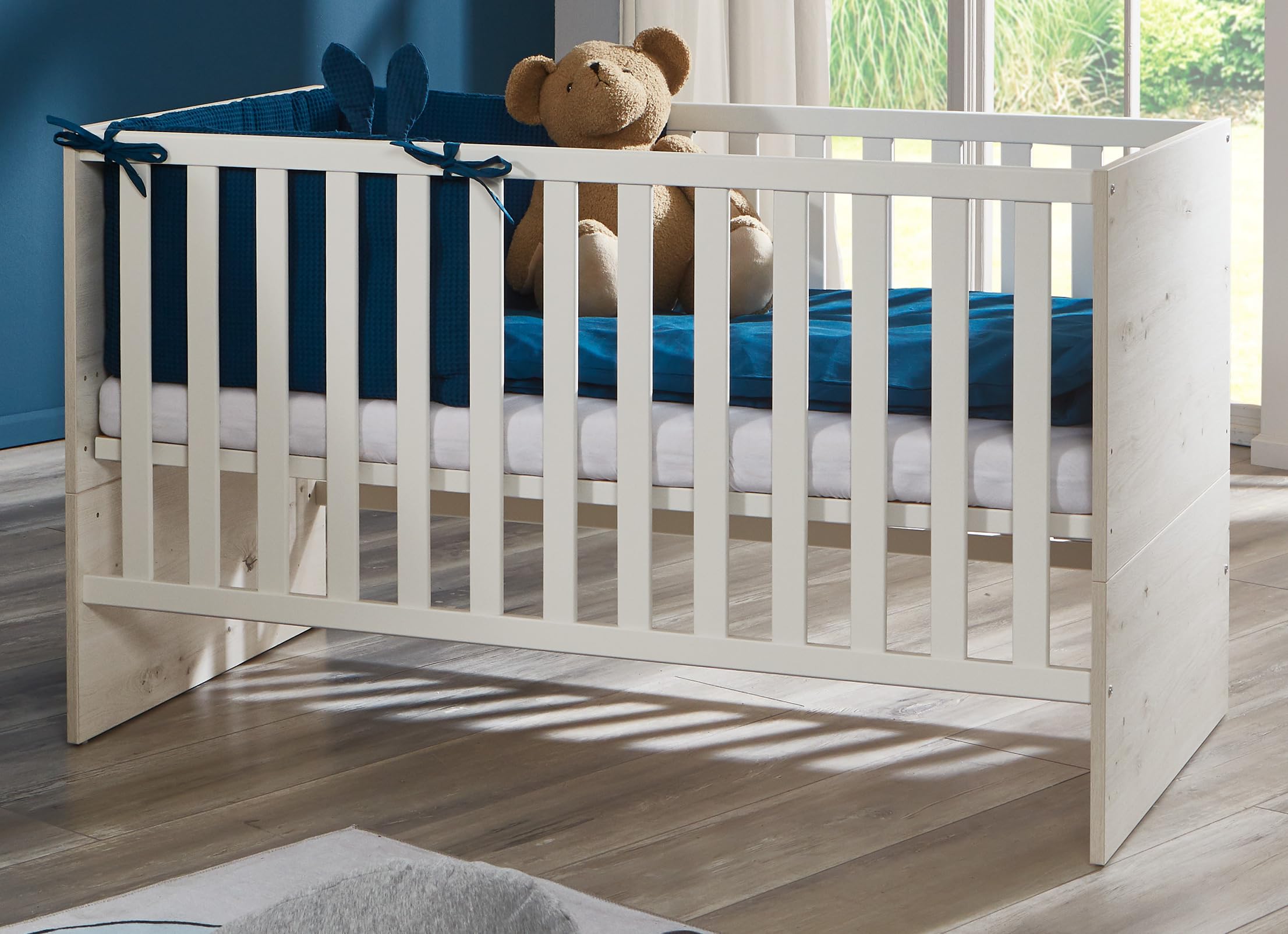 Lavea Babymöbel-Set 3-teilig Kleiderschrank Wickelkommode Bett