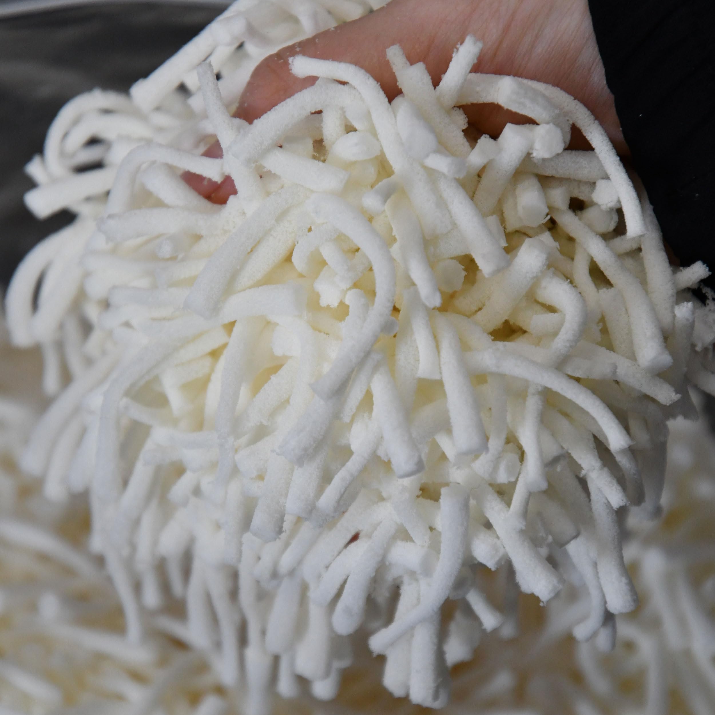 Latex Spaghetti Kissenfüllung 3 kg Kissen Füllmaterial | Speziellen Spaghettiform Ergonomische Stützkraft - Füllung für Kopfkissen, Hundekissen, Gesundheitskissen, Sitzkissen
