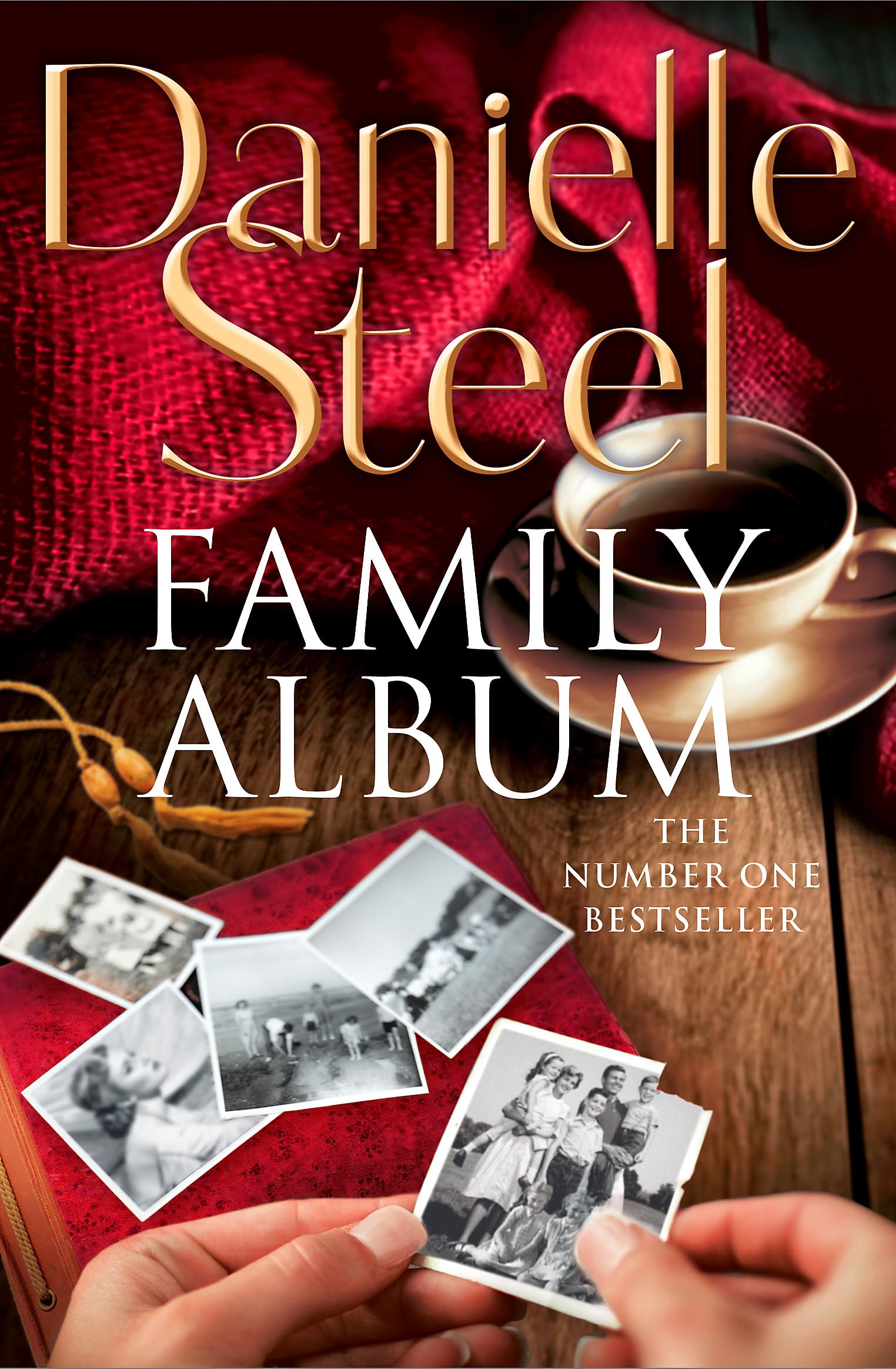 Family Album.by Steel  New 9780751579529 Fast Free Shipping**