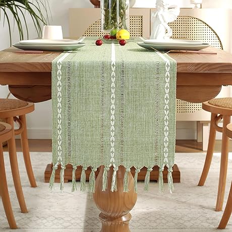 Laolitou Sage Green Table Runner: Woven Elegance for Rustic Charm