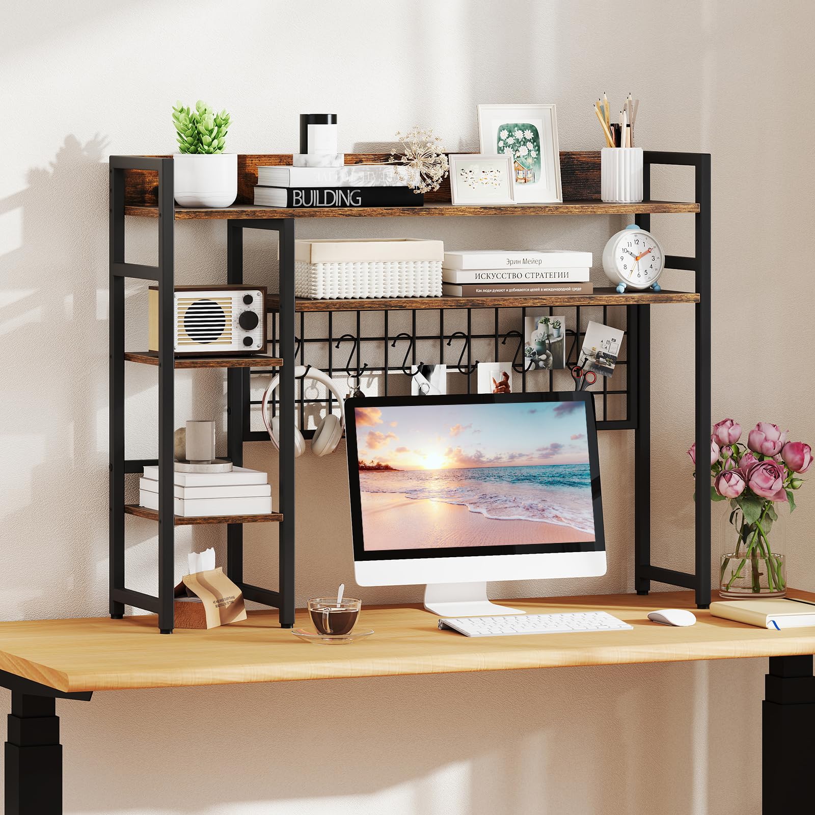 RELAX4LIFE Libreria da Scrivania a 4 Ripiani, Organizer per Oggetti con Pannello a Griglia Metallica, Mensola Scaffale Espositivo da Scrivania in Legno per Ufficio Casa Dormitorio (Industriale)