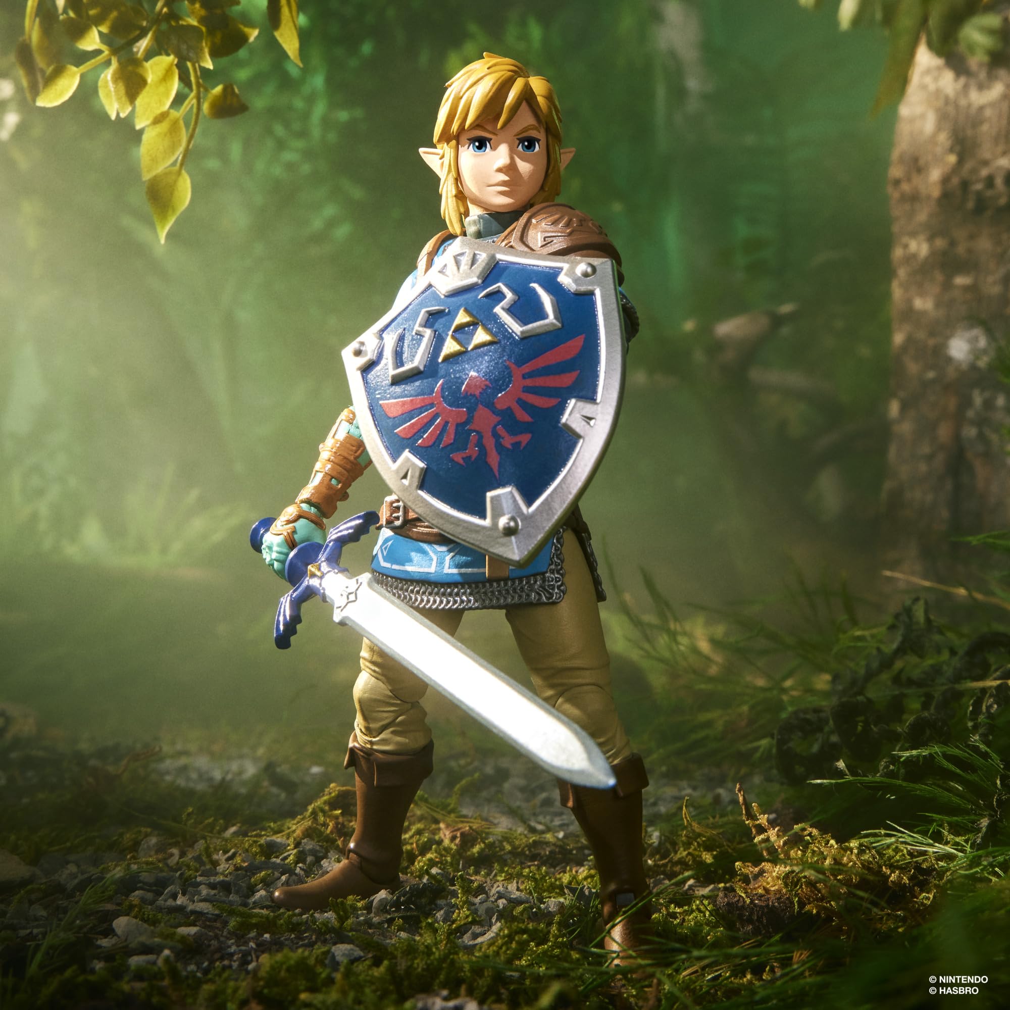 Hasbro The Legend of Zelda Héros d'Hyrule Link, Figurine de Collection Premium à l'échelle 15 cm, The Legend of Zelda: Tears of The Kingdom