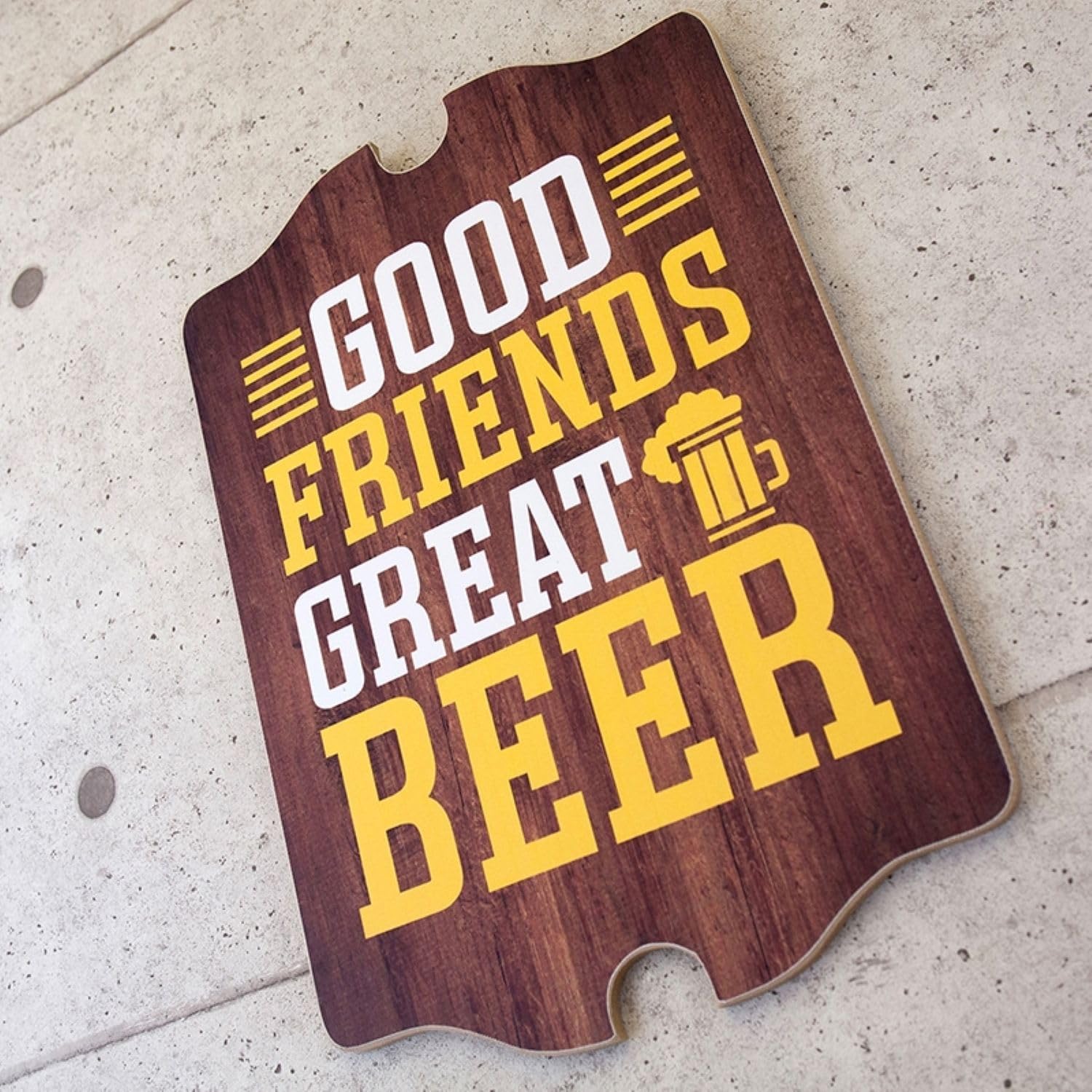 Akutsuki Boeki WB23003 Wood Board Good Friends Great Beer W13.8 x D0.4 x H19.7 inches (W35 x D1 x H50 cm)