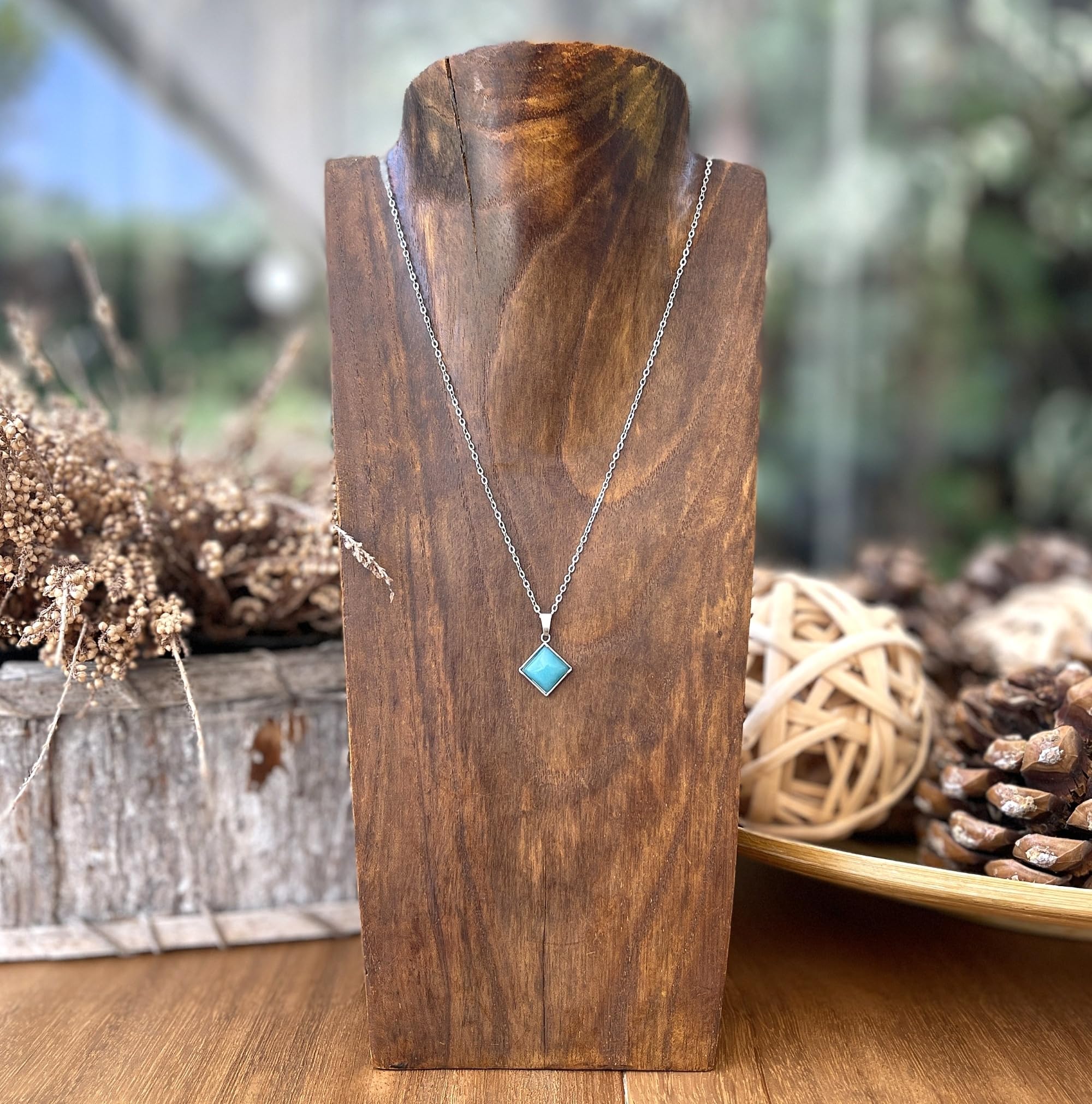 ASTER ALHELÍ – Conjunto Joyas Mujer Collar y Pendientes – Acero Inoxidable con Piedra Natural Jade Azul – Collar Ajustable y Pendientes Colgantes Elegantes – Set Joyería Artesanal – Regalo Mujer