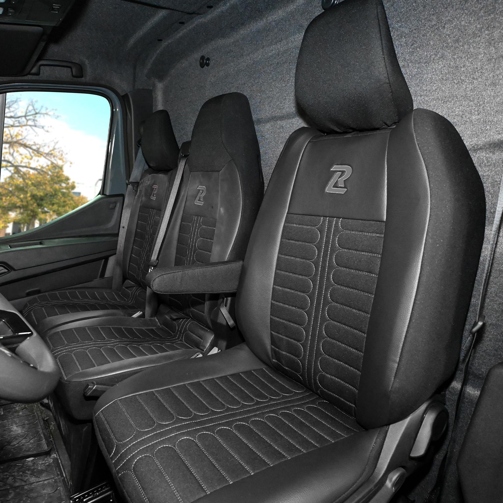 LUCARO Housse Siège Voiture Tornado pour Renault Master 4 | Pour Nissan Interstar 3, Dossier et Assise Divisés, Tissu Durable et Confortable, Similicuir