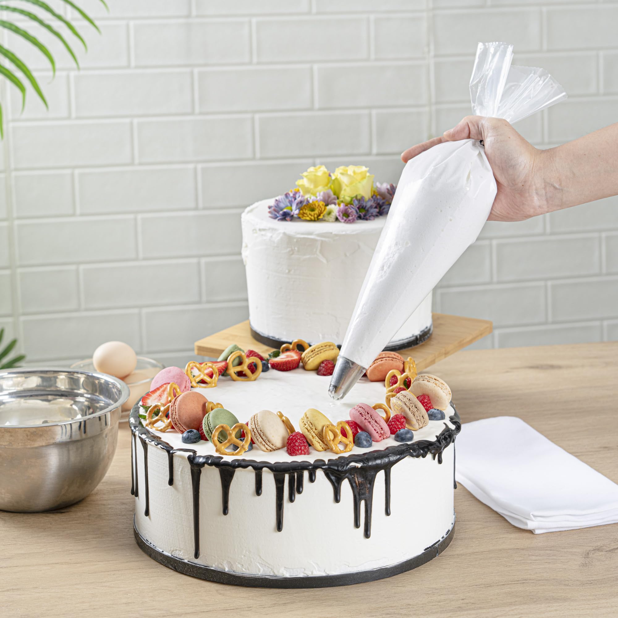 Restaurantware Pastry Tek - Chupete redondo de espuma para tartas de 12 x 4 pulgadas, 24 unidades, reutilizable, ligero, duradero, herramienta de espuma reutilizable de polietileno resistente a la