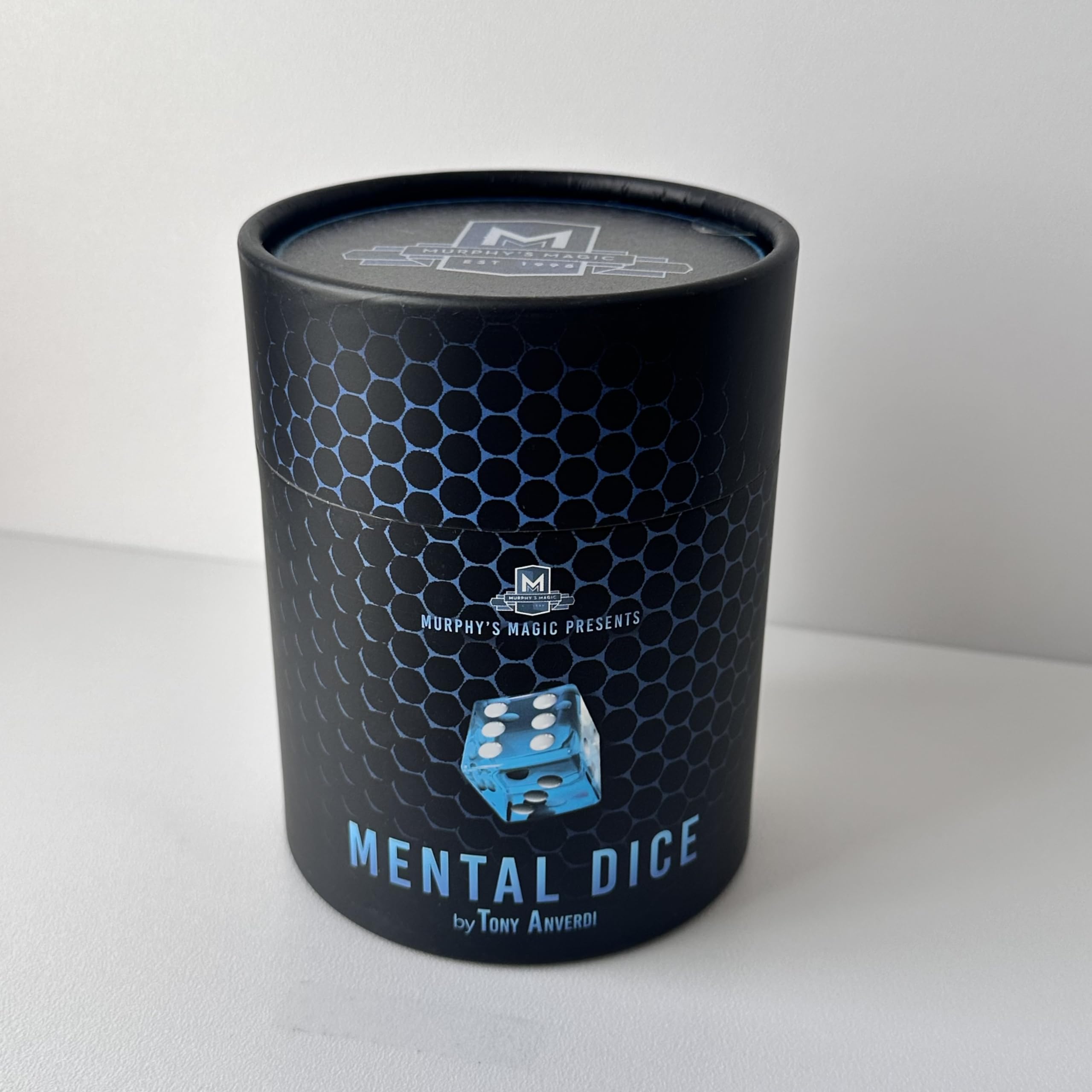 Amazon | メンタルダイス マジック 手品 サイコロ 白 赤 青 | マジック 
