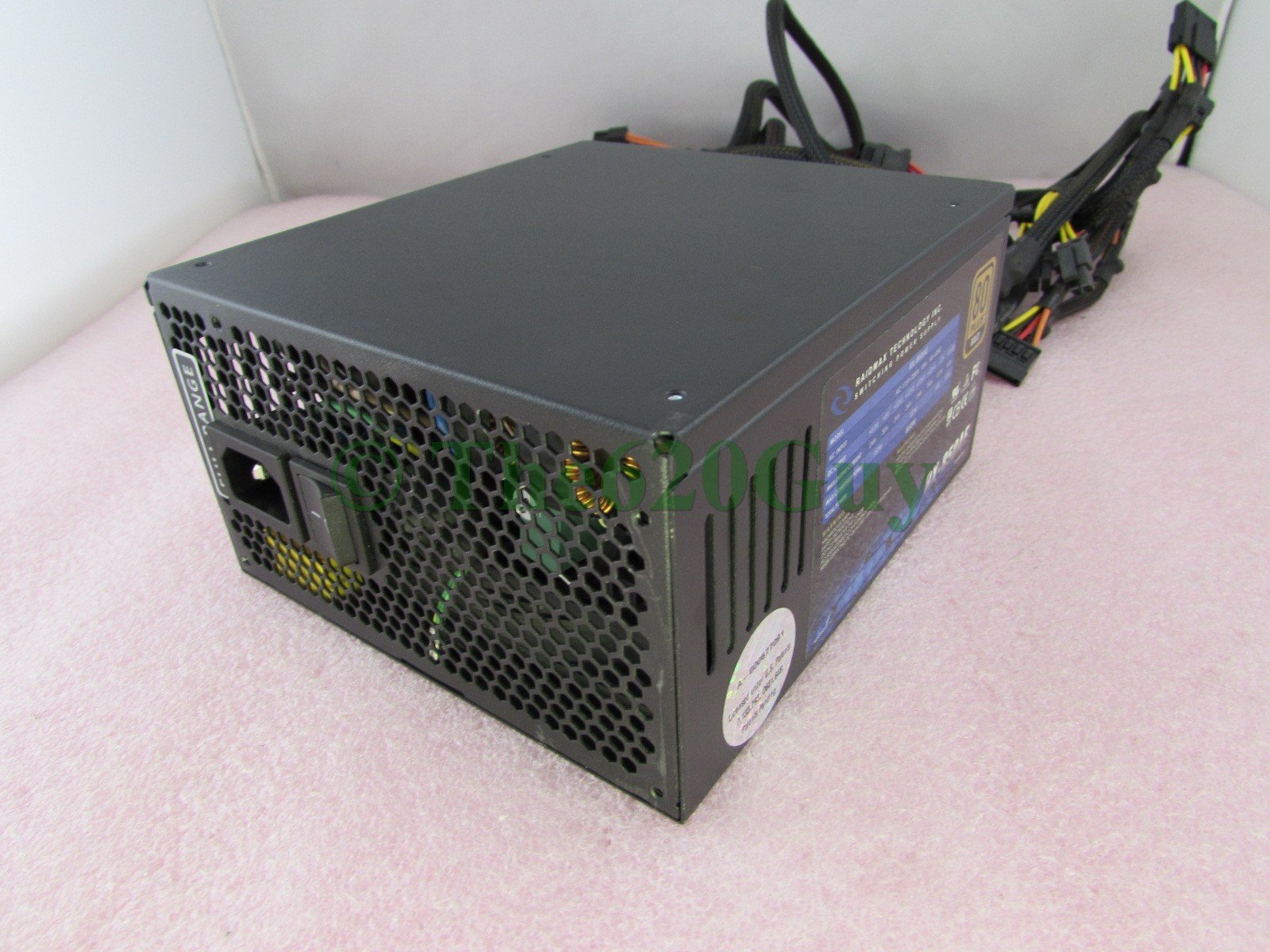 Raidmax 850W 80 Plus Gold ATX12V/EPS12V Active PFC Power Supply RX