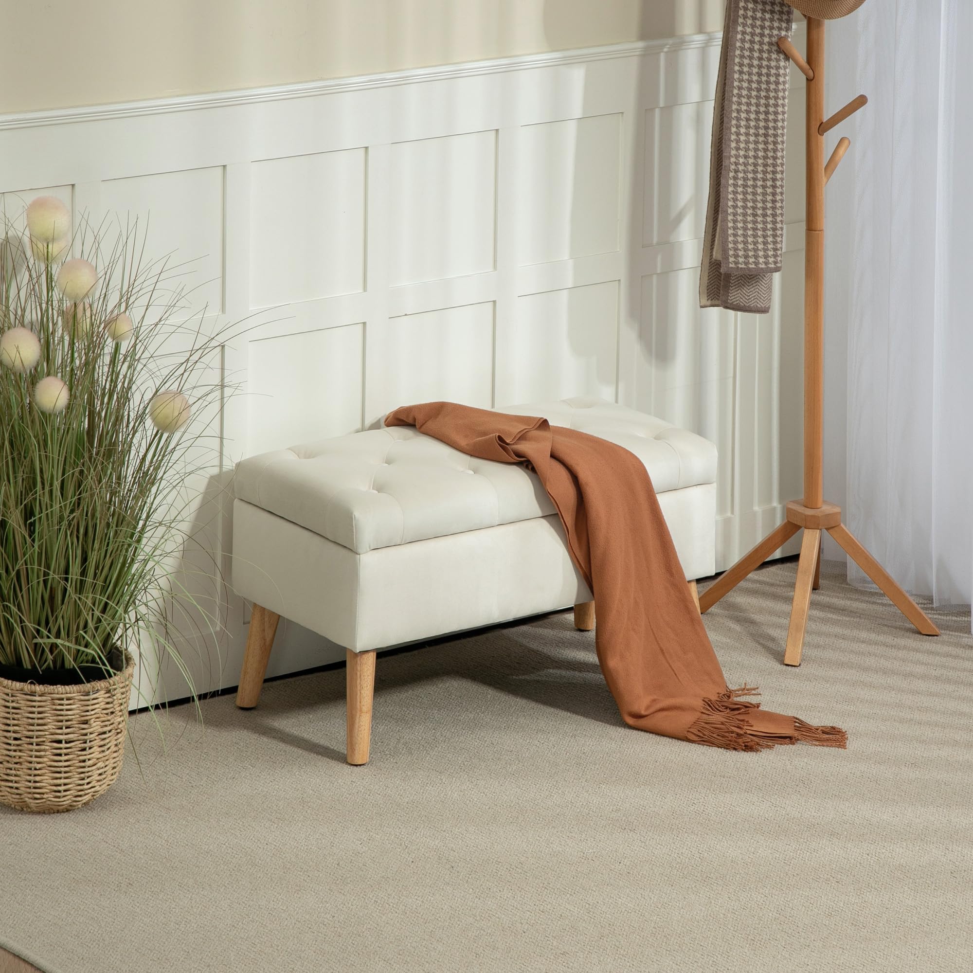 HOMCOM Banco de almacenaje, Caja de almacenaje, con Tapa, Tejido Efecto Terciopelo, Patas de Madera, Capacidad de Carga hasta 120 kg, para salón, Dormitorio, Pasillo, 80 x 35 x 40 cm, Crema