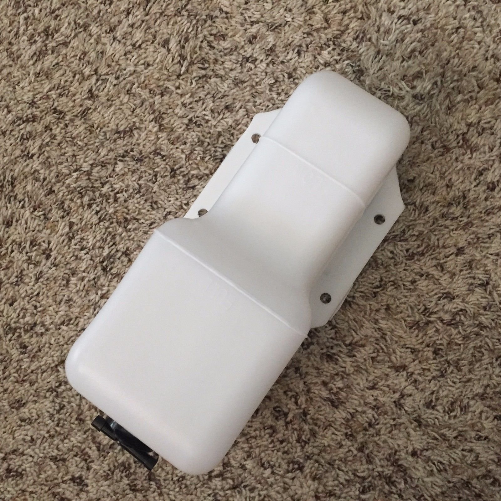 YN05P01496F1 Tank FIT New Holland E135BSRLC, E235BSR, E135B, E235BSRLC, E235BSR