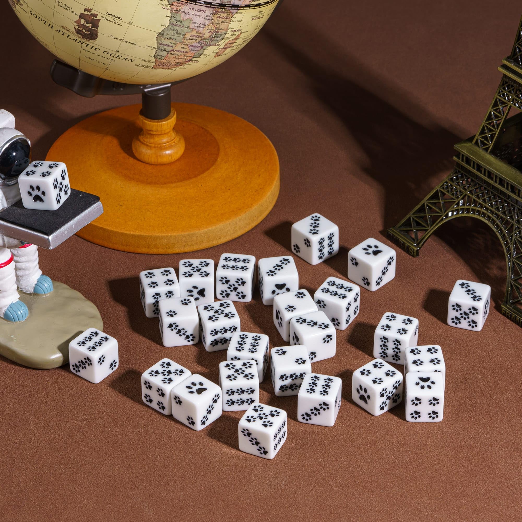 Juego de 10 dados D6 de 16 mm, juego de dados de seis caras, dados blancos de 6 caras para juegos de mesa Dungeons and Dragons RPG Wow
