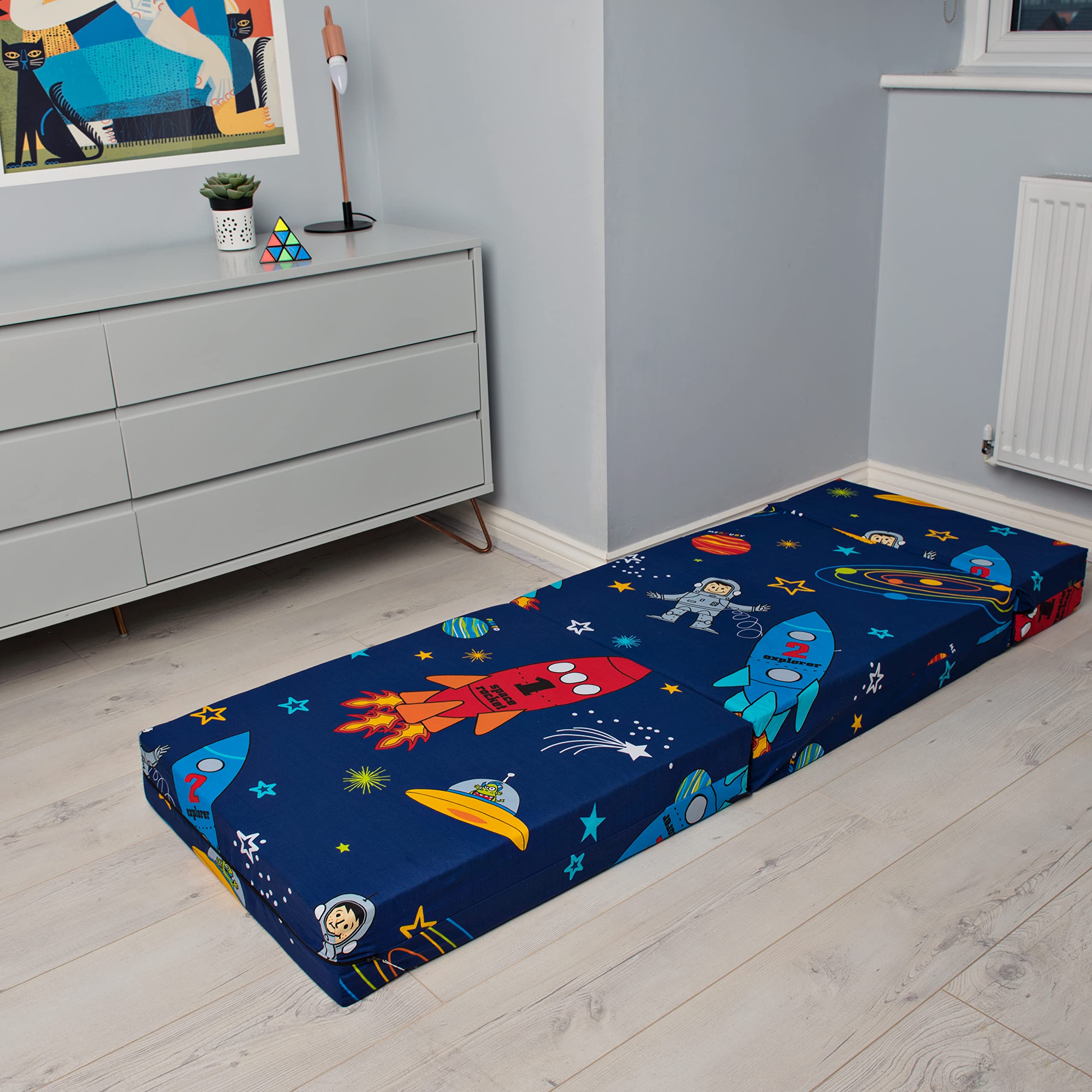 Ready Steady Bed Colchon Plegable para Niños | Silla Plegable Individual para Niños | Ideal para Sala de Estar Dormitorio Sala de Juegos | Puff Cama Plegable - Ligero y Cómodo (Space Boy)