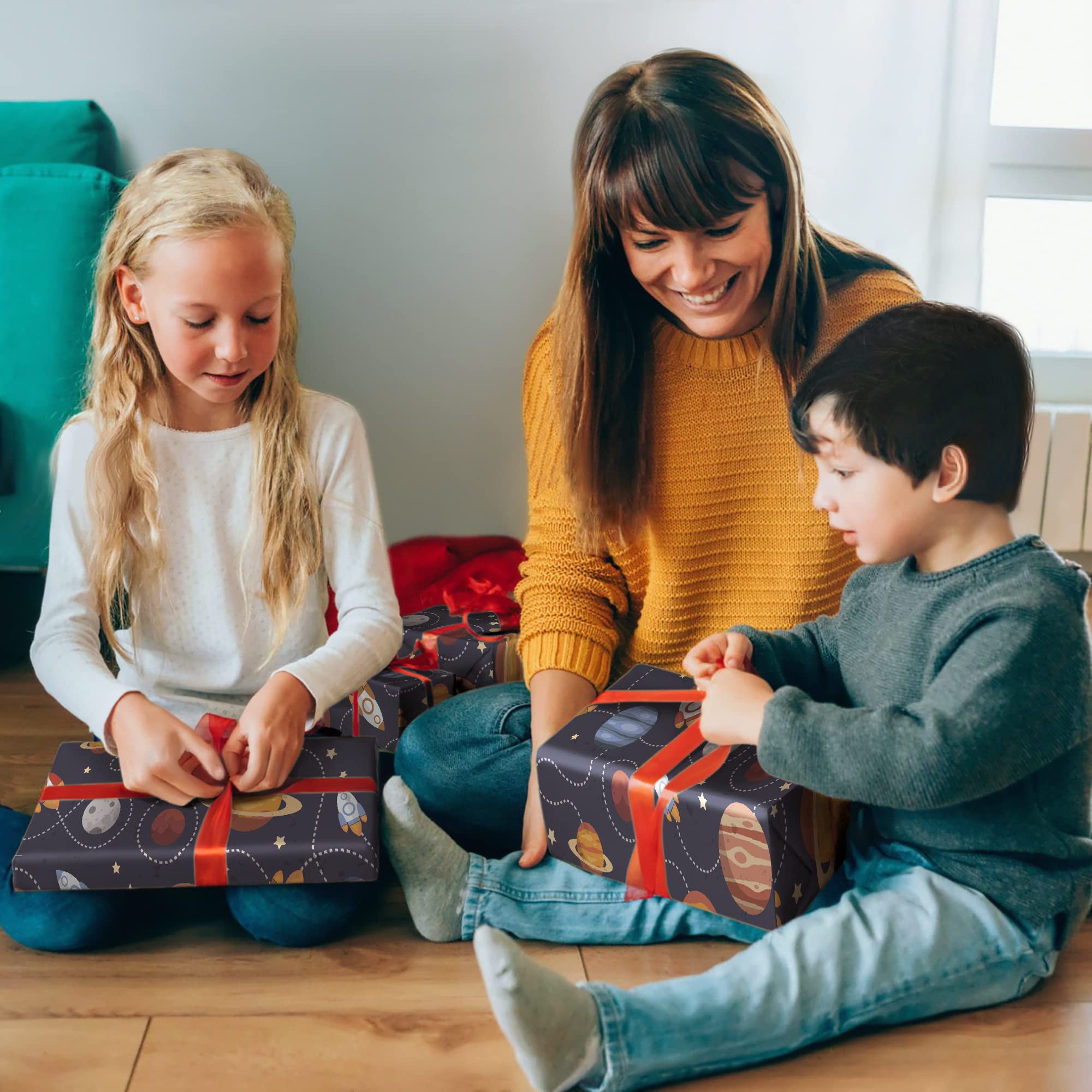 6 vellen cadeaupapier – leeftijd 3 – planeet, ster – verpakking