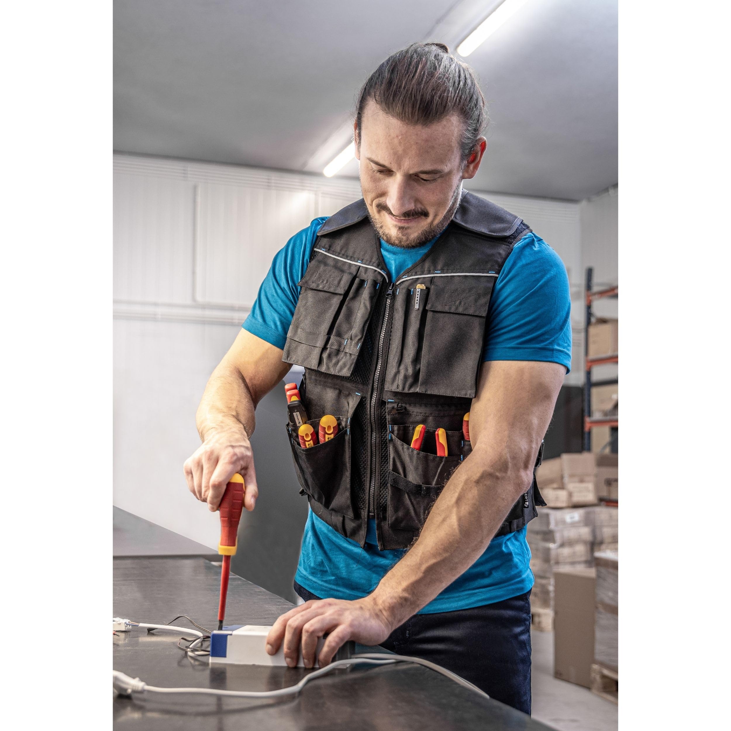 Högert Technik - Helwig - Chaleco de trabajo para hombre, color negro liso, tejido 100% poliéster Oxford 600D, chaleco de trabajo, chaleco de trabajo para hombre con muchos bolsillos, chaleco de