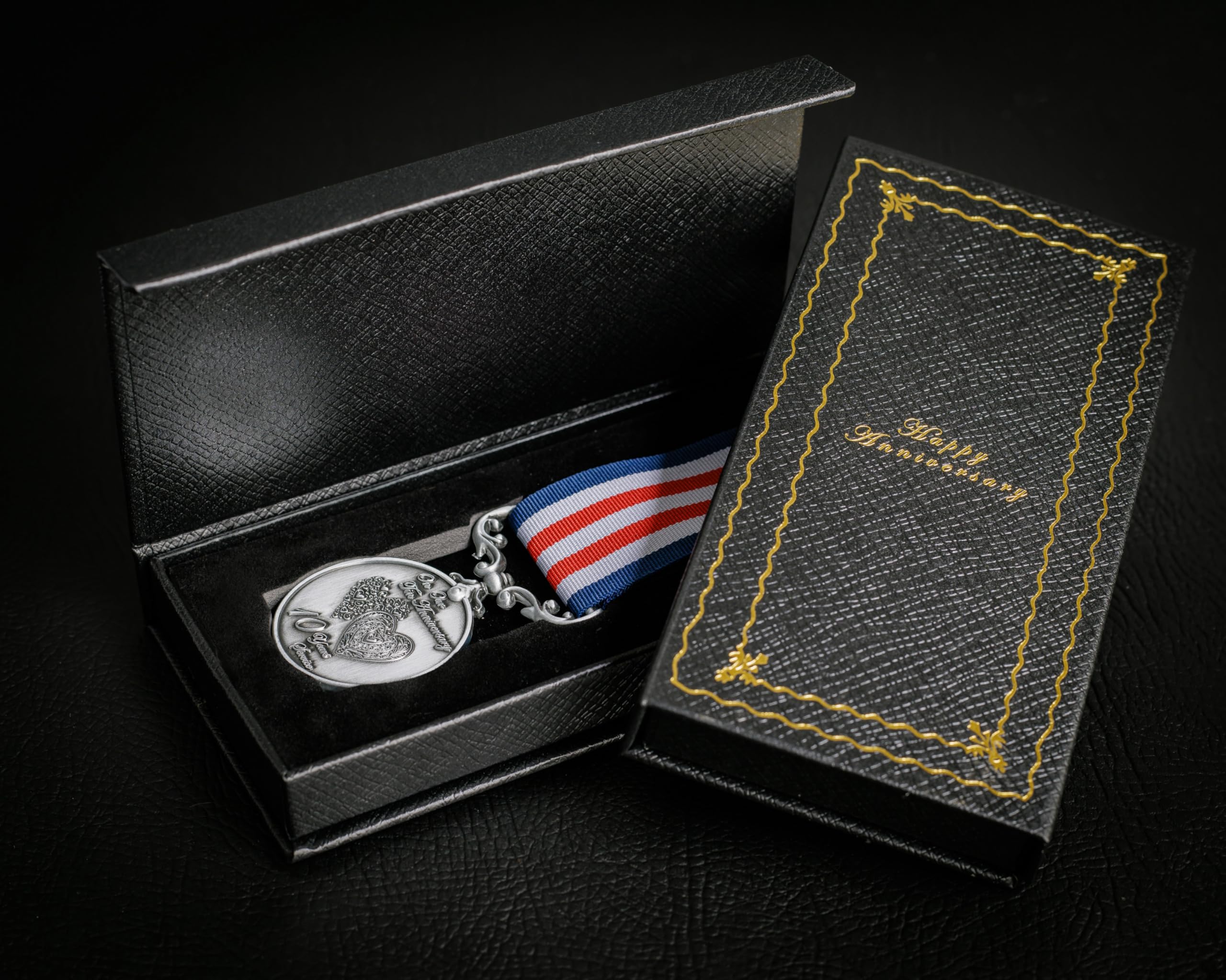 The Commemorative Coin Company Silver Our 10Th Tin Anniversary Long Service/Bravery Medal. Gift Boxed. Gift/Present. Partner/Boyfriend/Girlfriend