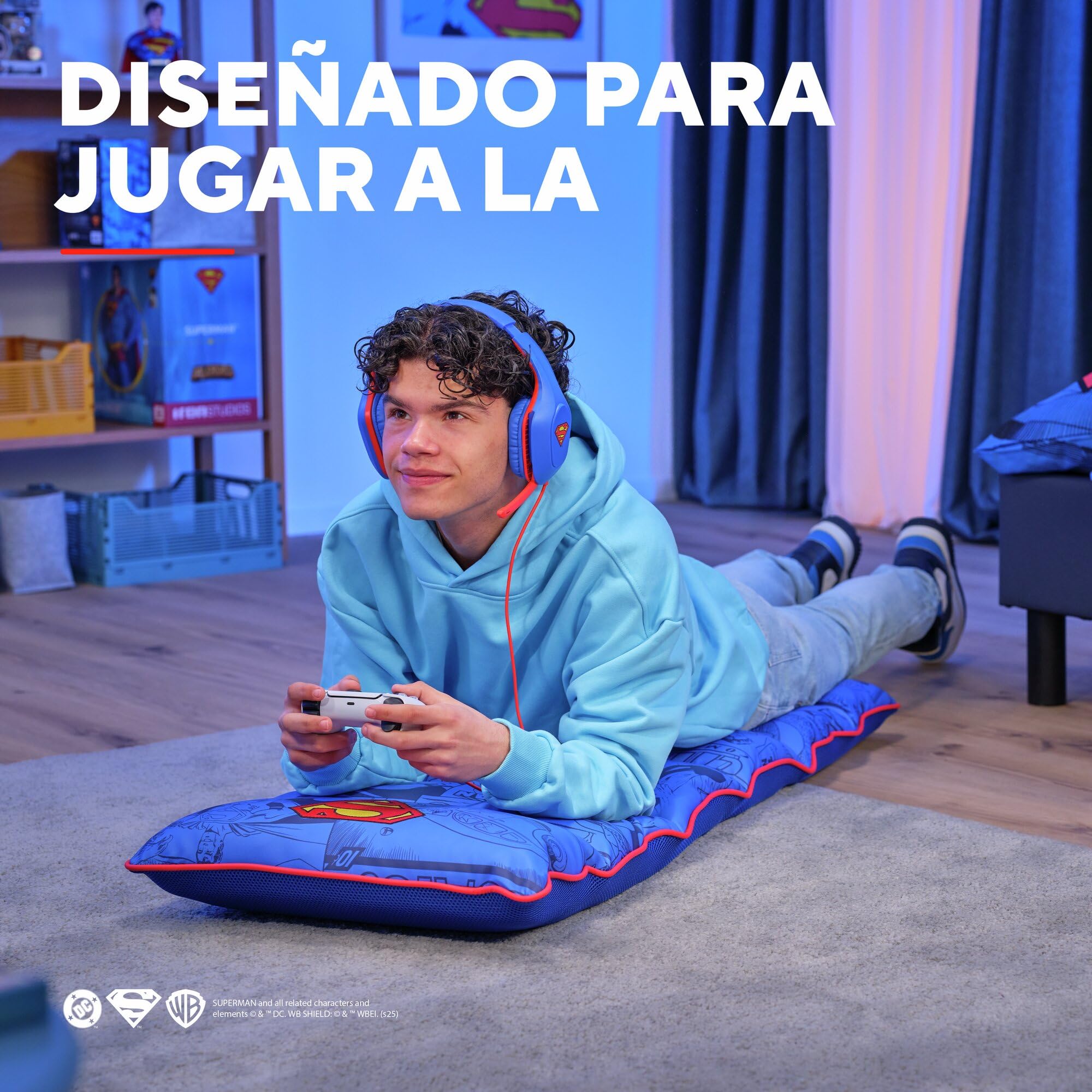 GXTrust 718SM Rayzee Silla Gaming Plegable con Licencia Superman, Cojin de Suelo para Consolas, Respaldo Ajustable, Peso de hasta 125 kg, Silla Gamer para Niño Juegos Lectura Relax TV, Azul
