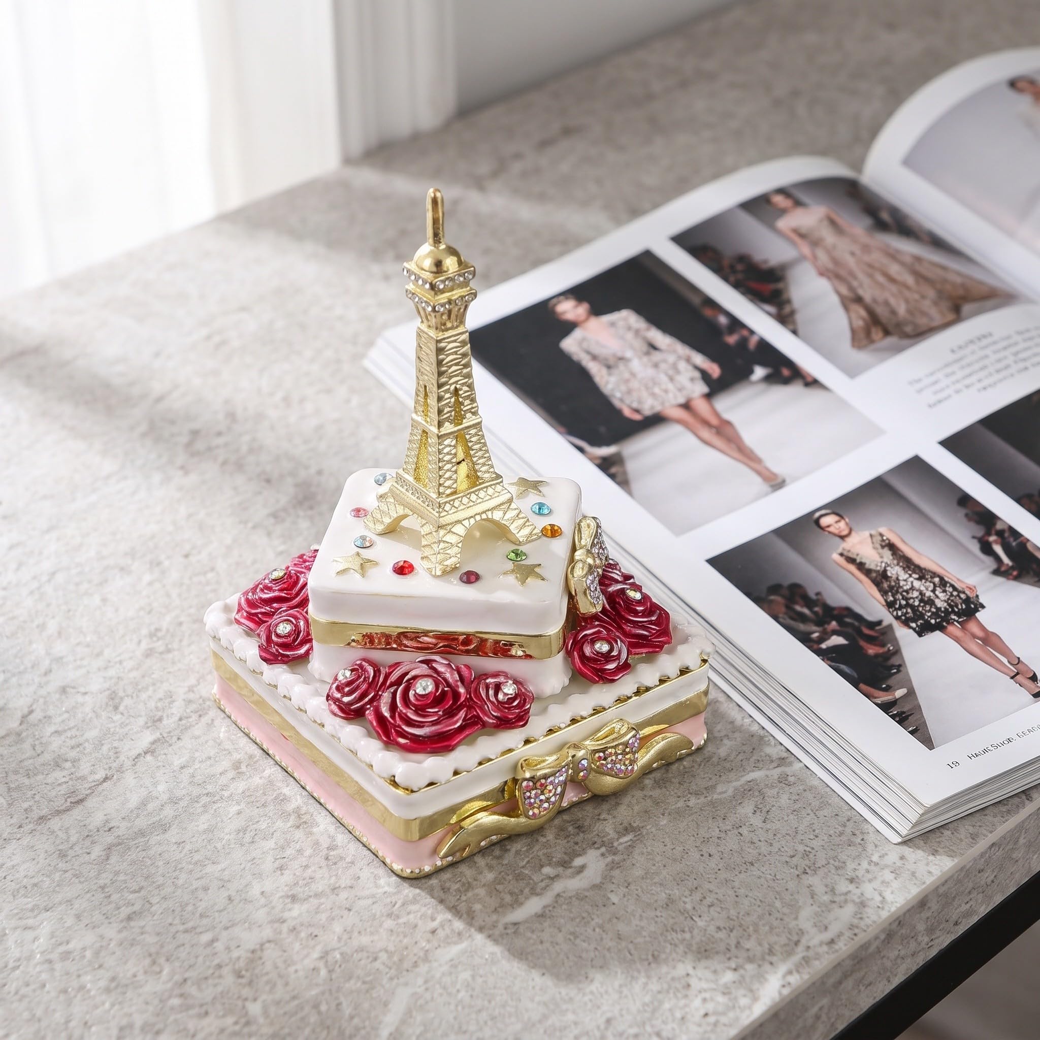 Caja de baratijas de esmalte pintado para decoración del hogar, con forma única de la Torre Eiffel, organizador de joyas coleccionable para guardar anillos, pendientes y collares.