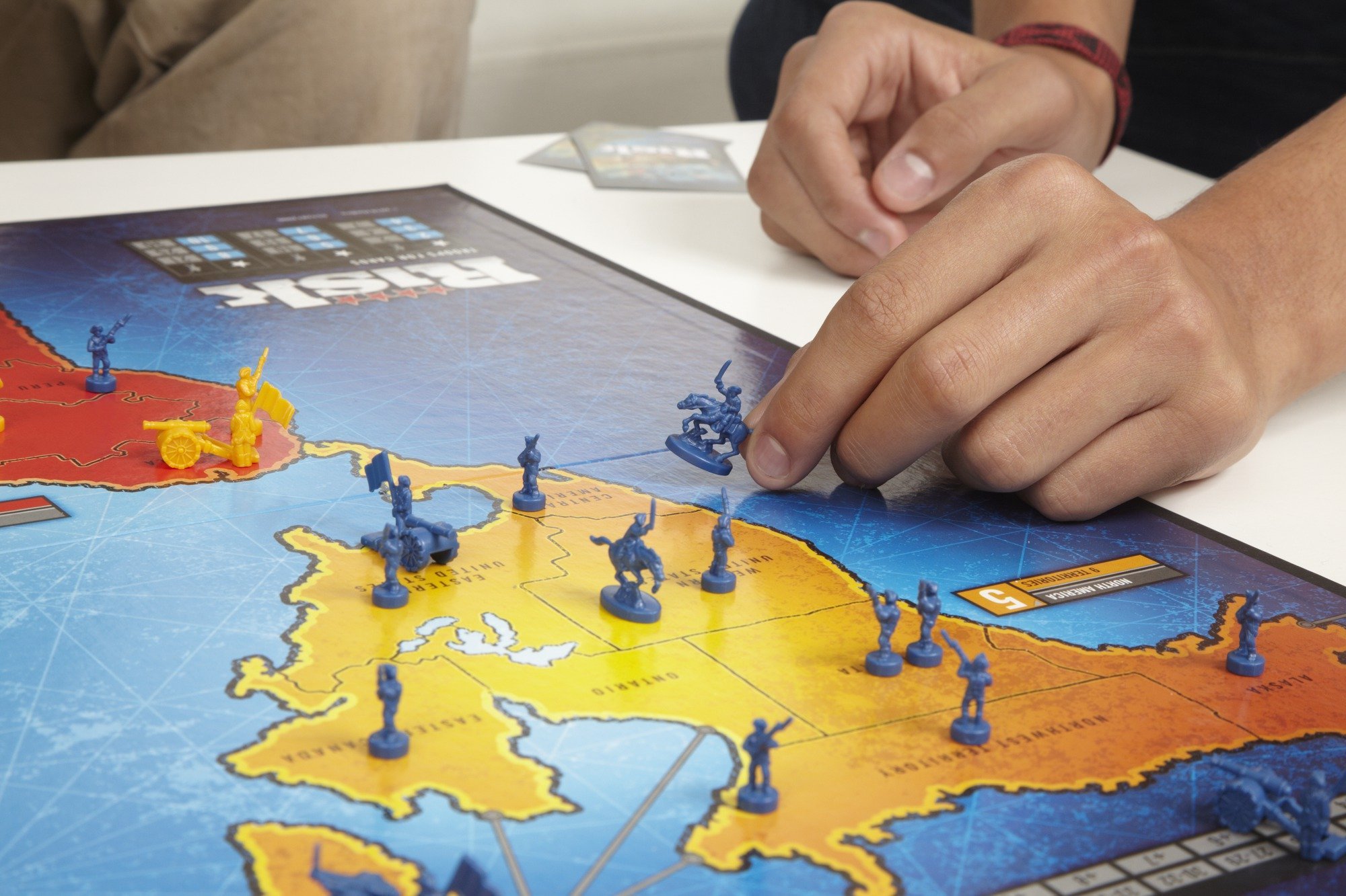 Hasbro - Jeu de stratégie - Risk