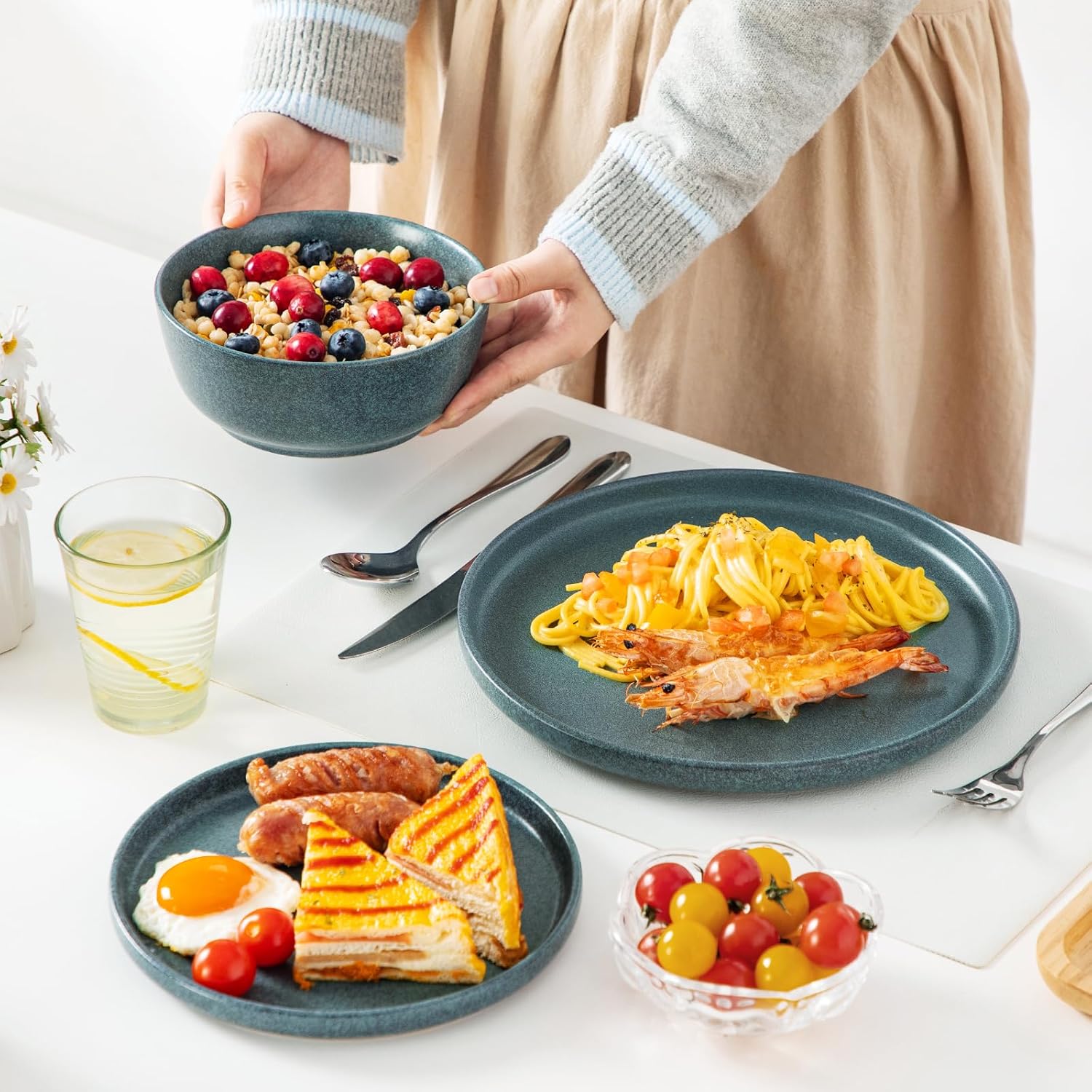 vancasso ZERMATT Dinnerware Set for 8, 24 Pieces Plates and Bowls Sets for Kitchen, Stoneware Dish Set with Scratch Resistant, Dishwasher & Microwave Safe, Blue