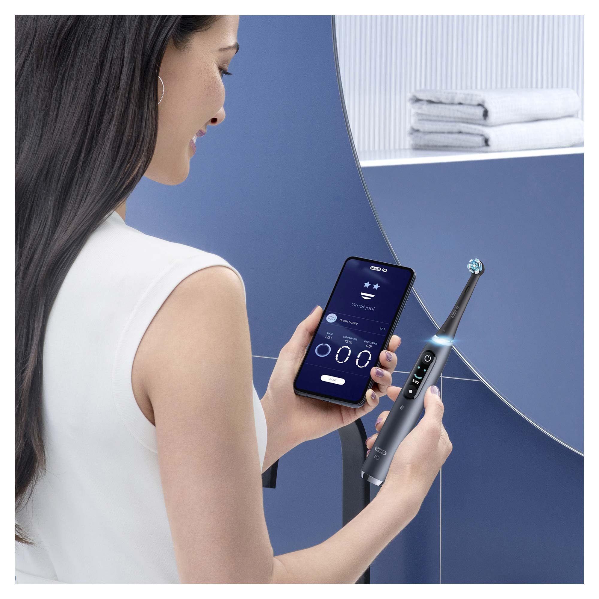 Oral-B iO 9 - Spazzolino elettrico con tecnologia magnetica, microvibrazioni, 7 programmi di pulizia e display a colori, custodia da viaggio, nero onice