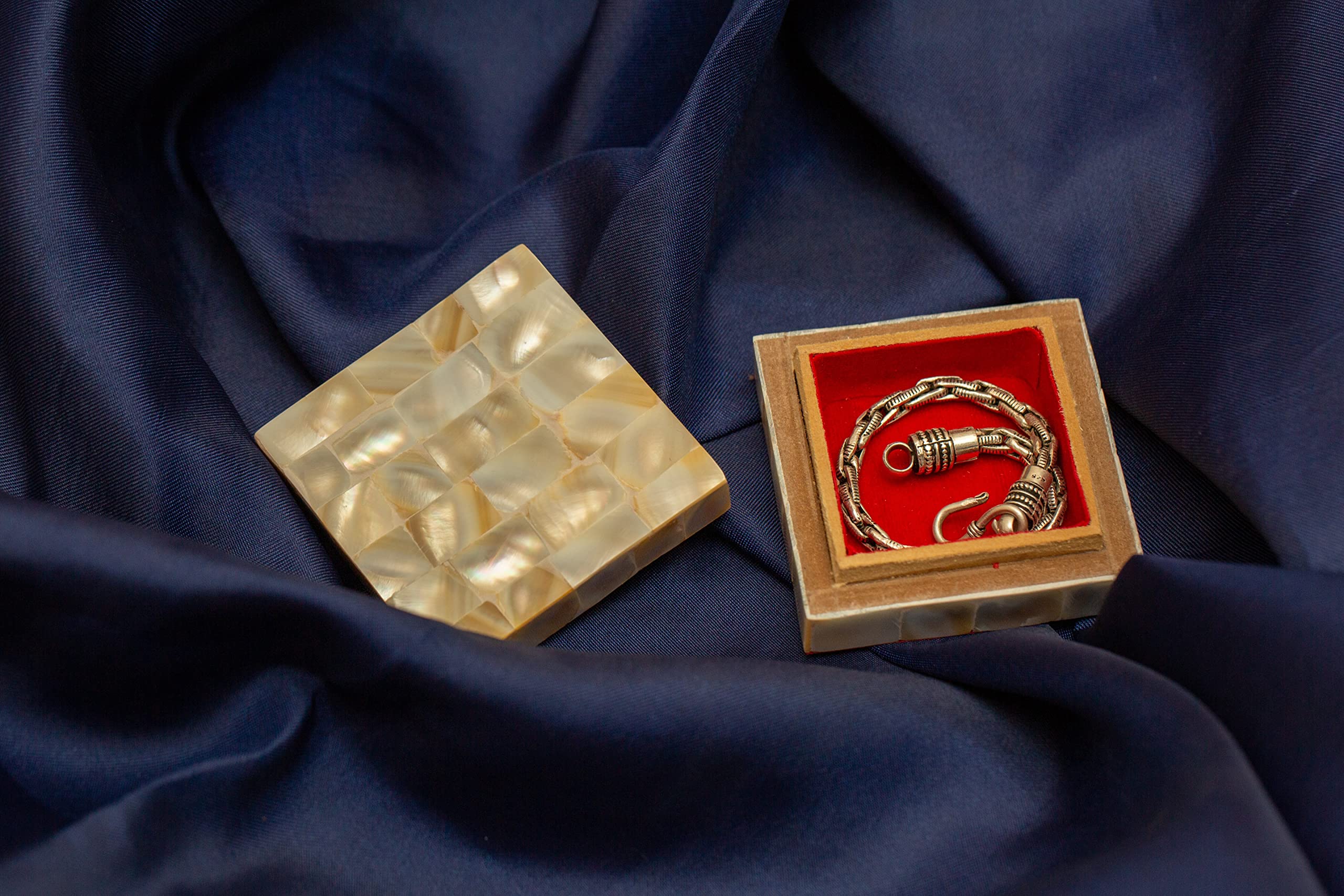 GINNI BOX (PER PCS.) main image 1