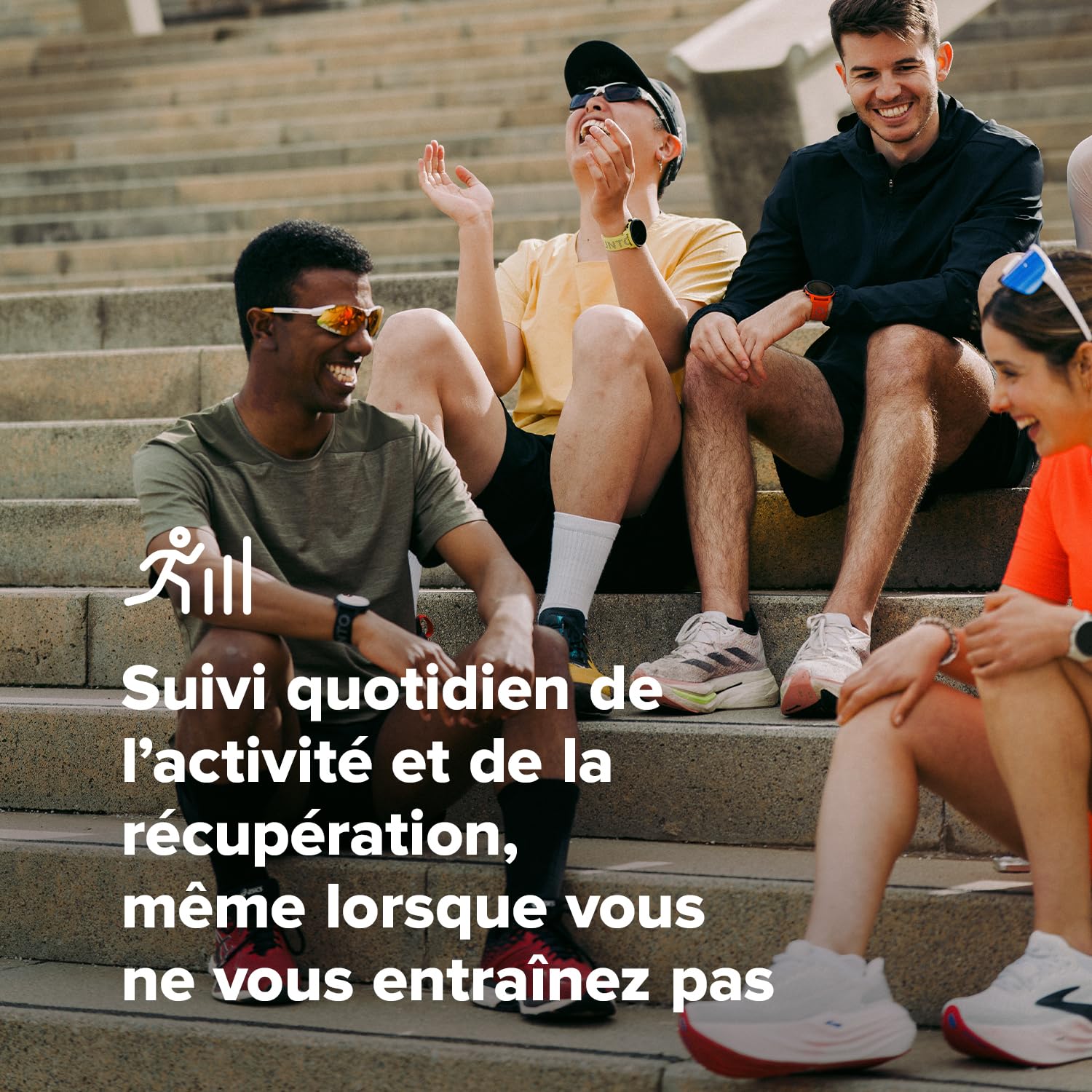 SUUNTO Run Montre de Running Femme Homme, 1,32" Écran Tactile AMOLED, Multisports, Tracker d'Activités, GPS Bi-Band, Suivi Fréquence Cardiaque/Sommeil, Course à Pied, 12 Jours d'Autonomie, Musique