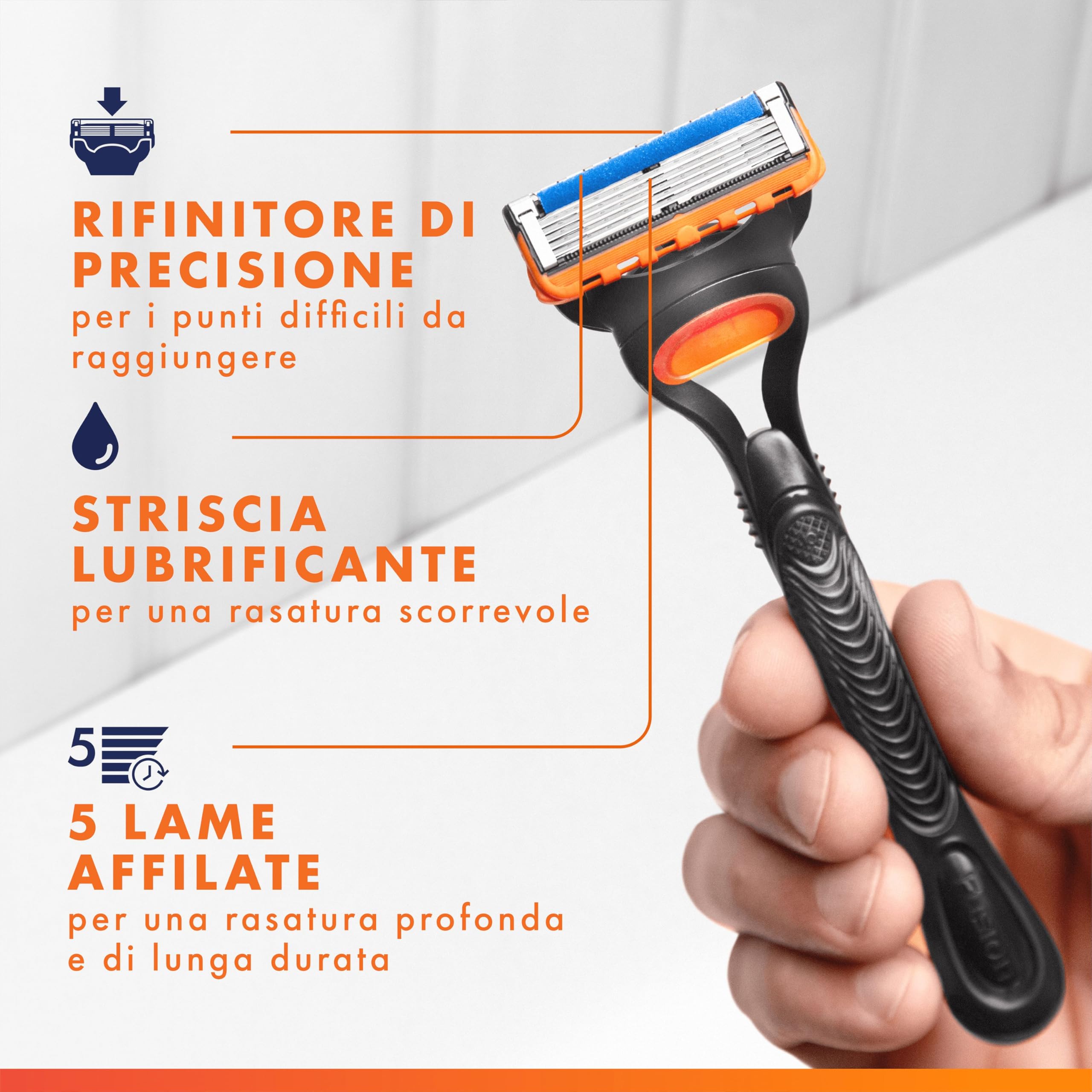 Gillette Rasoio Barba Manuale + 8 Lamette Gillette Fusion 5, LAMETTE DA BARBA Di Ricambio a 5 Lame e Rasoio Manuale Fusion 5, Rasatura Scorrevole con Striscia Lubrificante