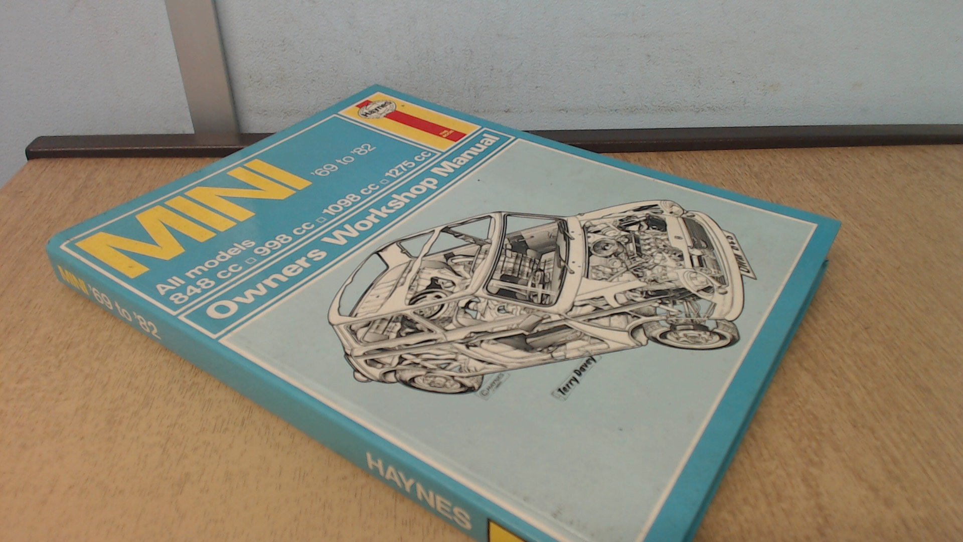 Buy Mini 1969 to 1981 Owner's Workshop Manual — BookShops.in