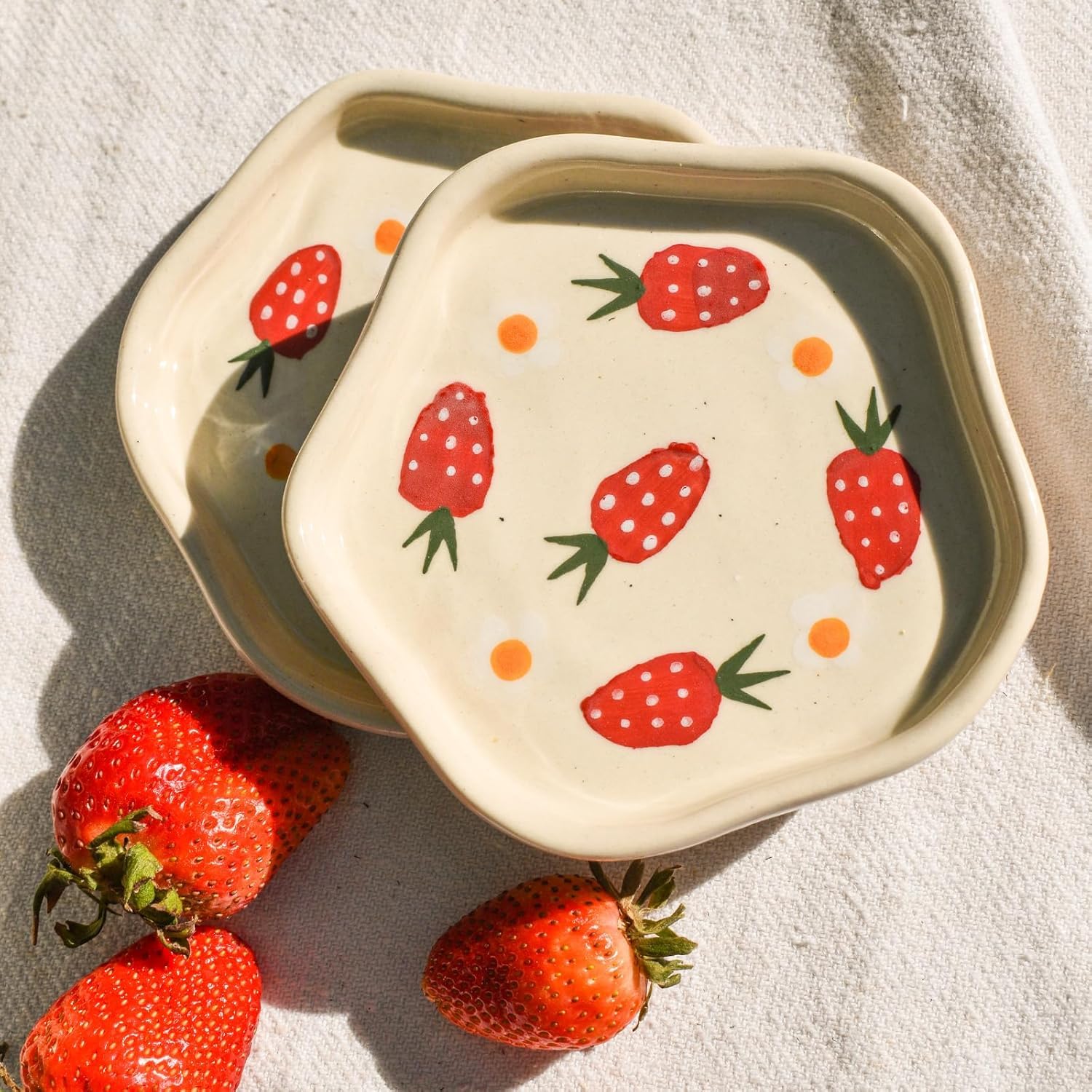 Ceramic Coasters Strawberry Design Set Of 2 For Tea Coffee Dining Table Heat Resistant Drink Coasters Protect Surfaces From Spills Scratches Stylish Decorative Home Kitchen Accessories-image-38