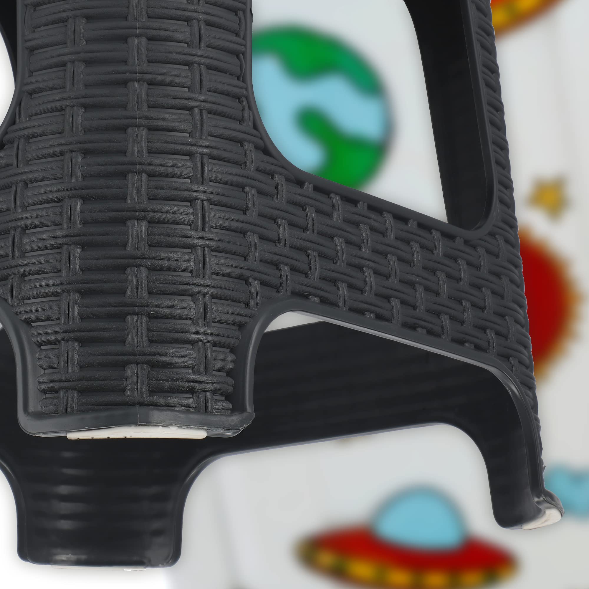 KADAX Sgabello Basso in Plastica Resistente e Leggera per Uso Interno ed Esterno con Seduta Comoda e Base Antiscivolo, Fino a 120 kg (Antracite)