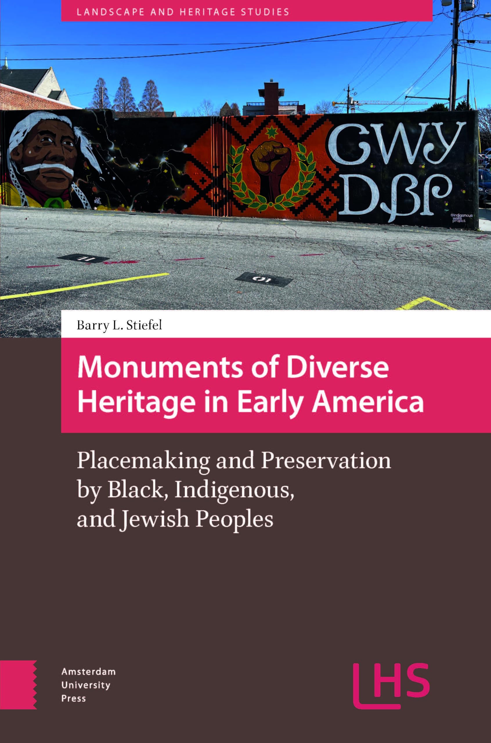 Monuments of Diverse Heritage livre historique sur le patrimoine de l'Amérique coloniale