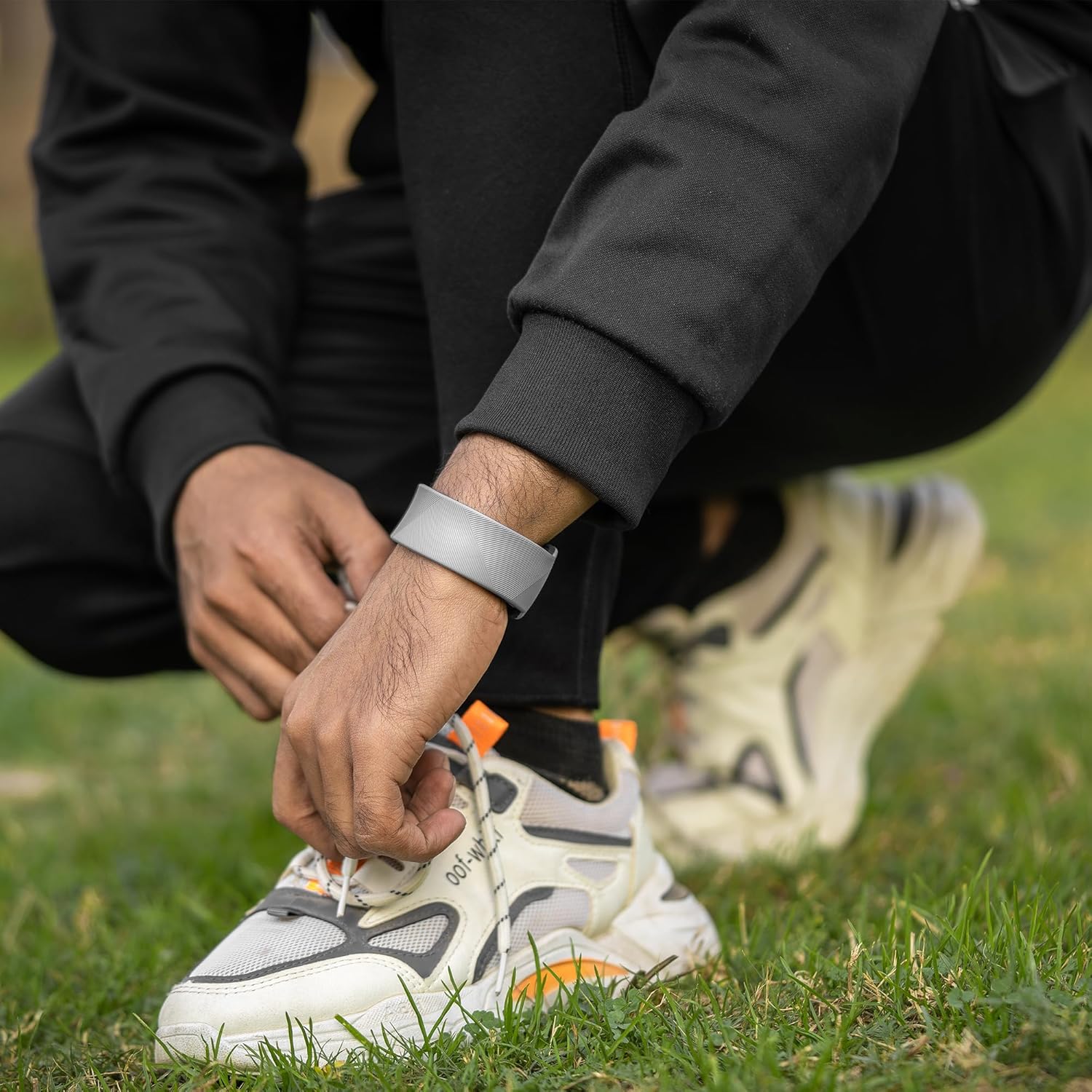 MagnetRX® Magnetic Sports Bracelet – Waterproof Silicone Bracelet with 32 Magnets – Ultra Strength Wide Magnetic Bracelets for Men & Women (Grey | X-Large Size) - Image 2